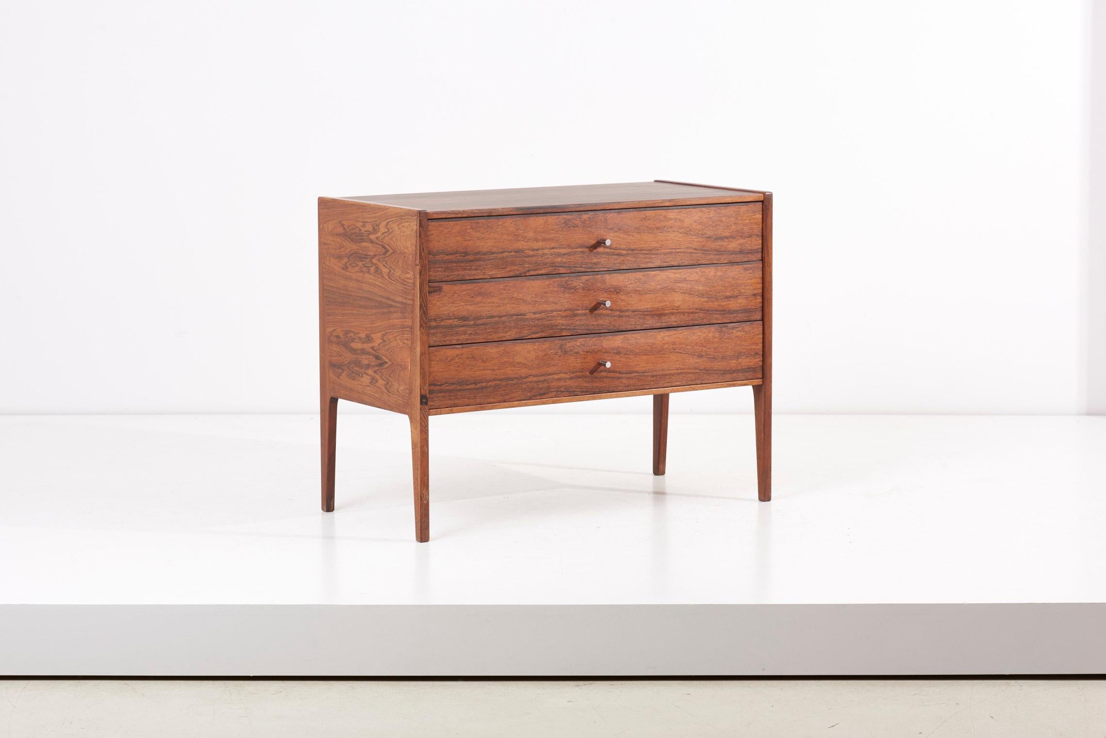 Scandinavo moderno Comò scandinavo n. 34 di Kai Kristiansen per Aksel Kjersgaard in vendita