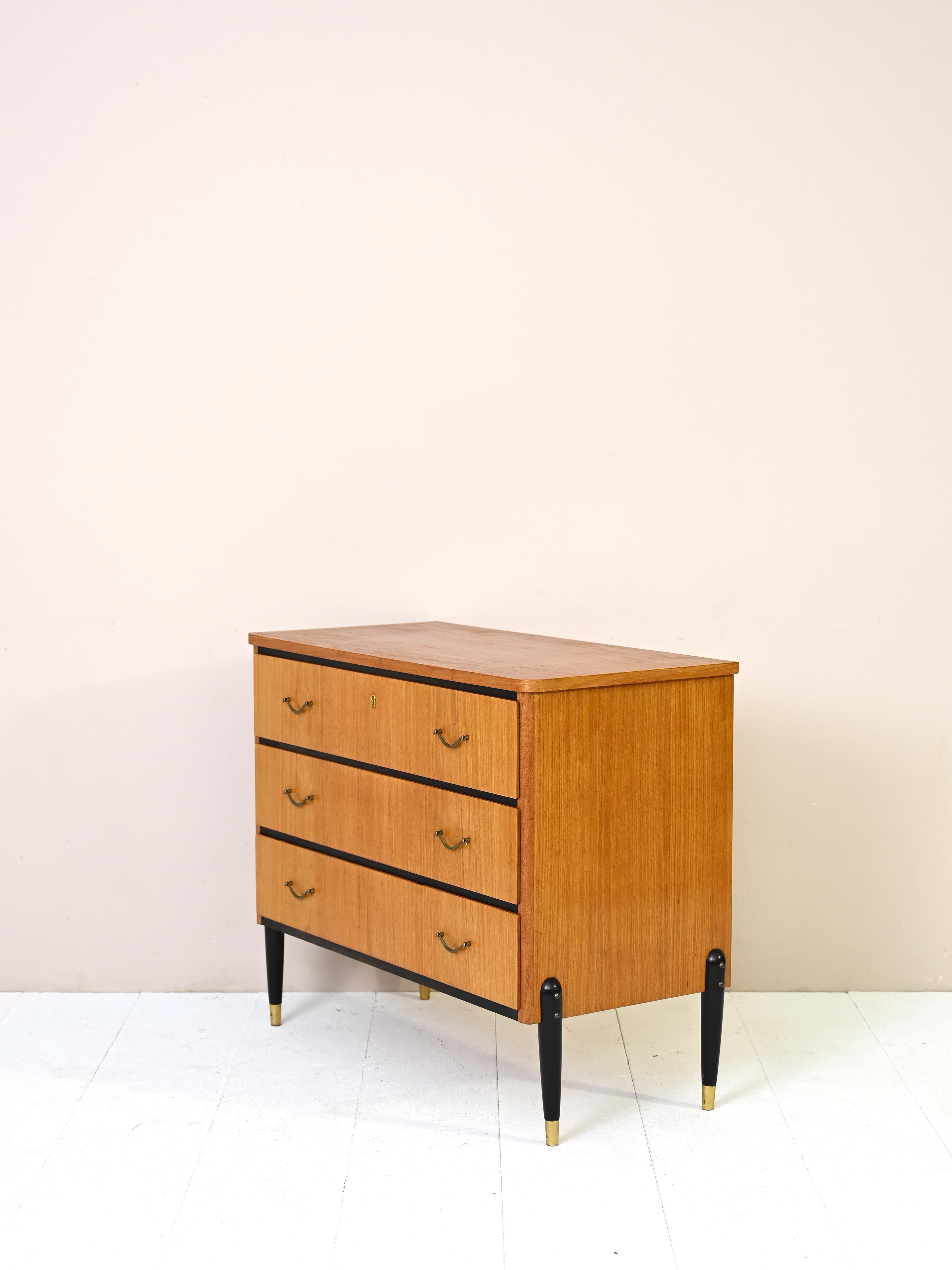 Scandinavian Chest of Drawers with Black Details In Good Condition For Sale In Brescia, IT