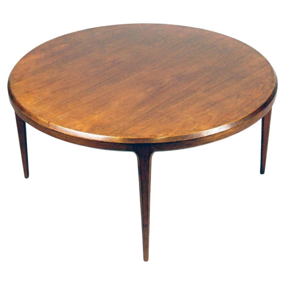 Scandinavian Circular Rosewood Coffee Table by Johannes Andersen For Sale