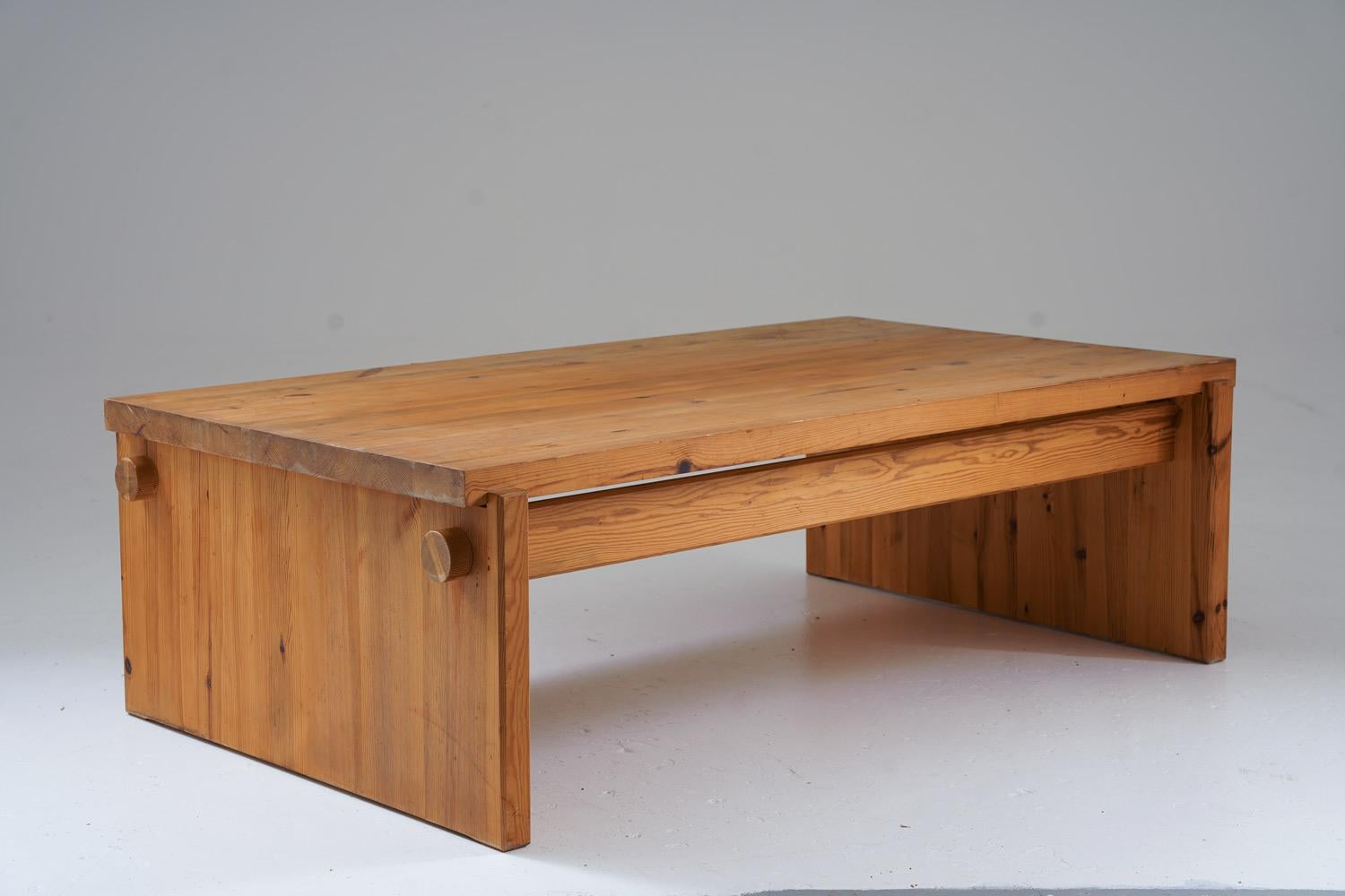 Coffee table in pine by Yngve Ekström for Swedese, circa 1970.
This table is a great example of the robust pine furniture era that grew popular in Sweden in the late 1960s. The table is made of thick solid pine.
Condition: Good vintage condition