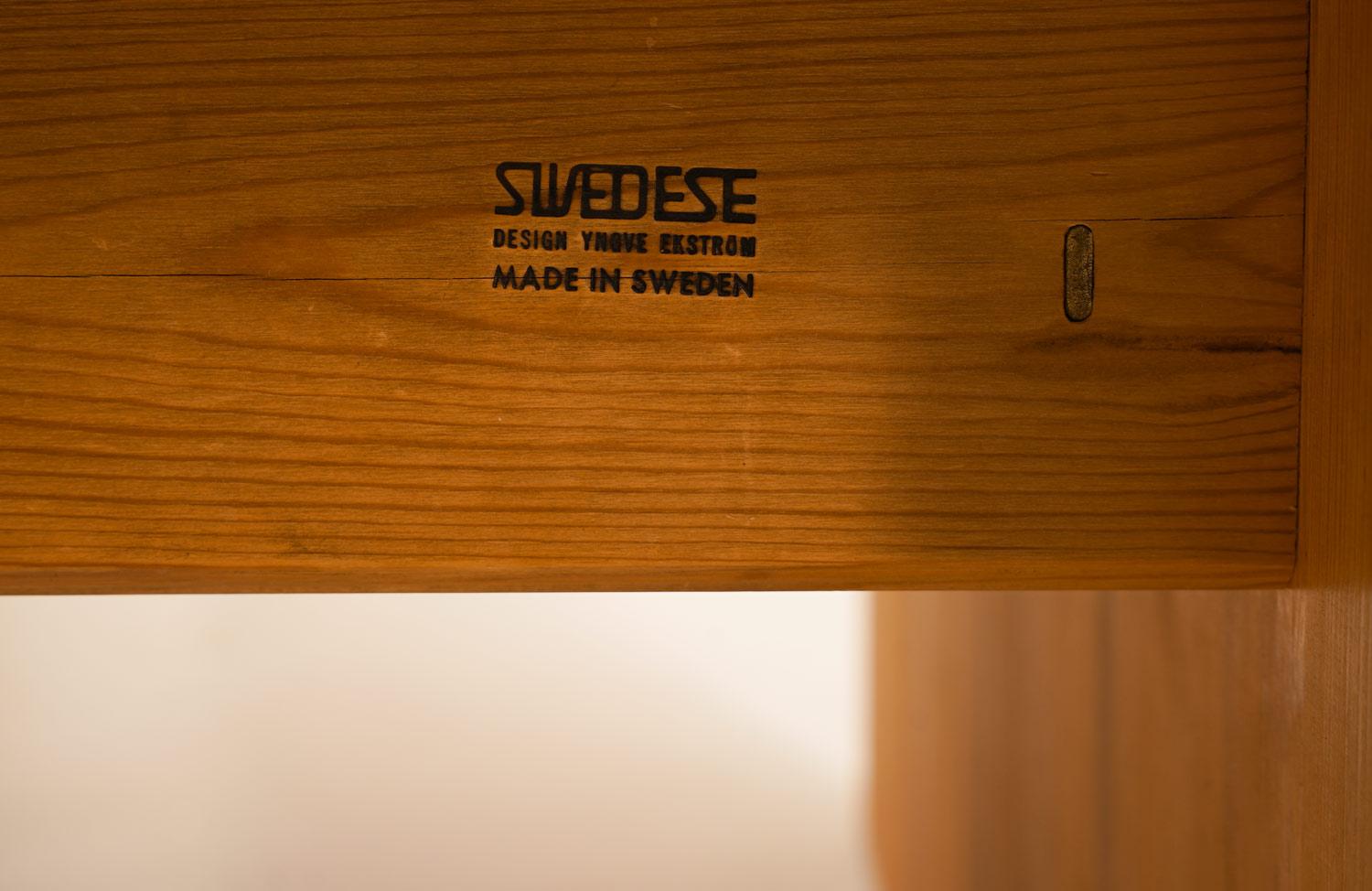 Scandinavian Coffee Table in Pine by Yngve Ekström For Sale 3