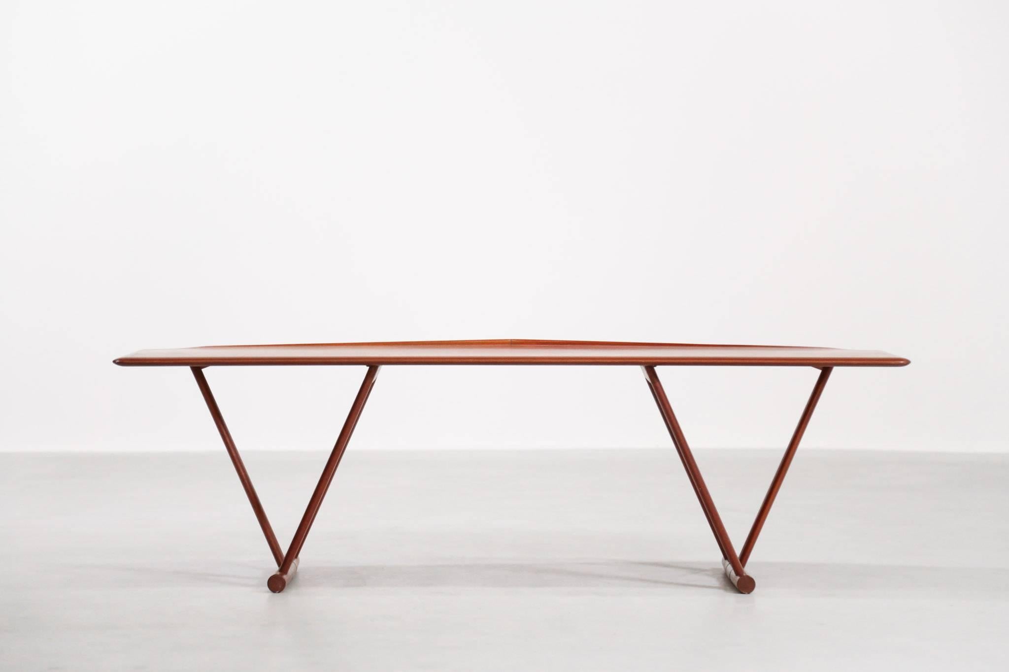 Scandinavian Coffee Table MK Craftsmanship, Teak, 1960s In Excellent Condition For Sale In Lyon, FR
