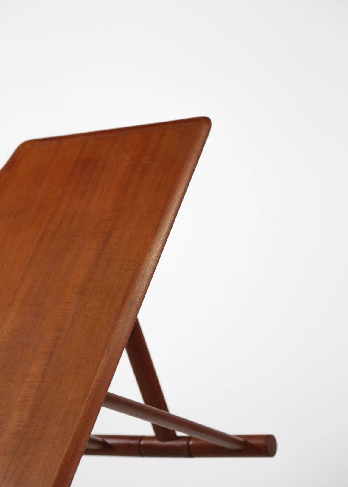 Scandinavian Coffee Table MK Craftsmanship, Teak, 1960s For Sale 1