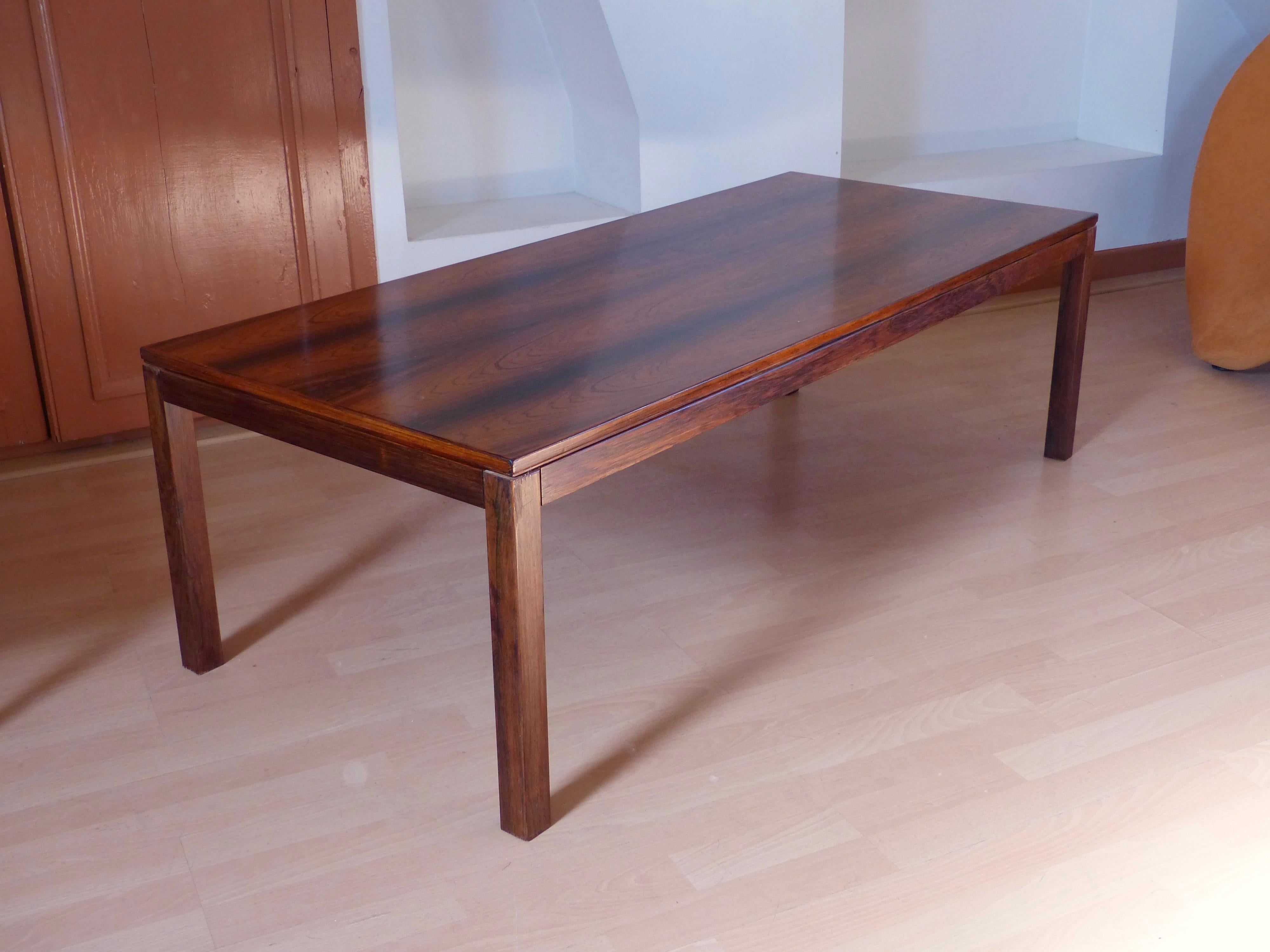 Mid-Century Modern Scandinavian Coffee Table Rosewood For Sale