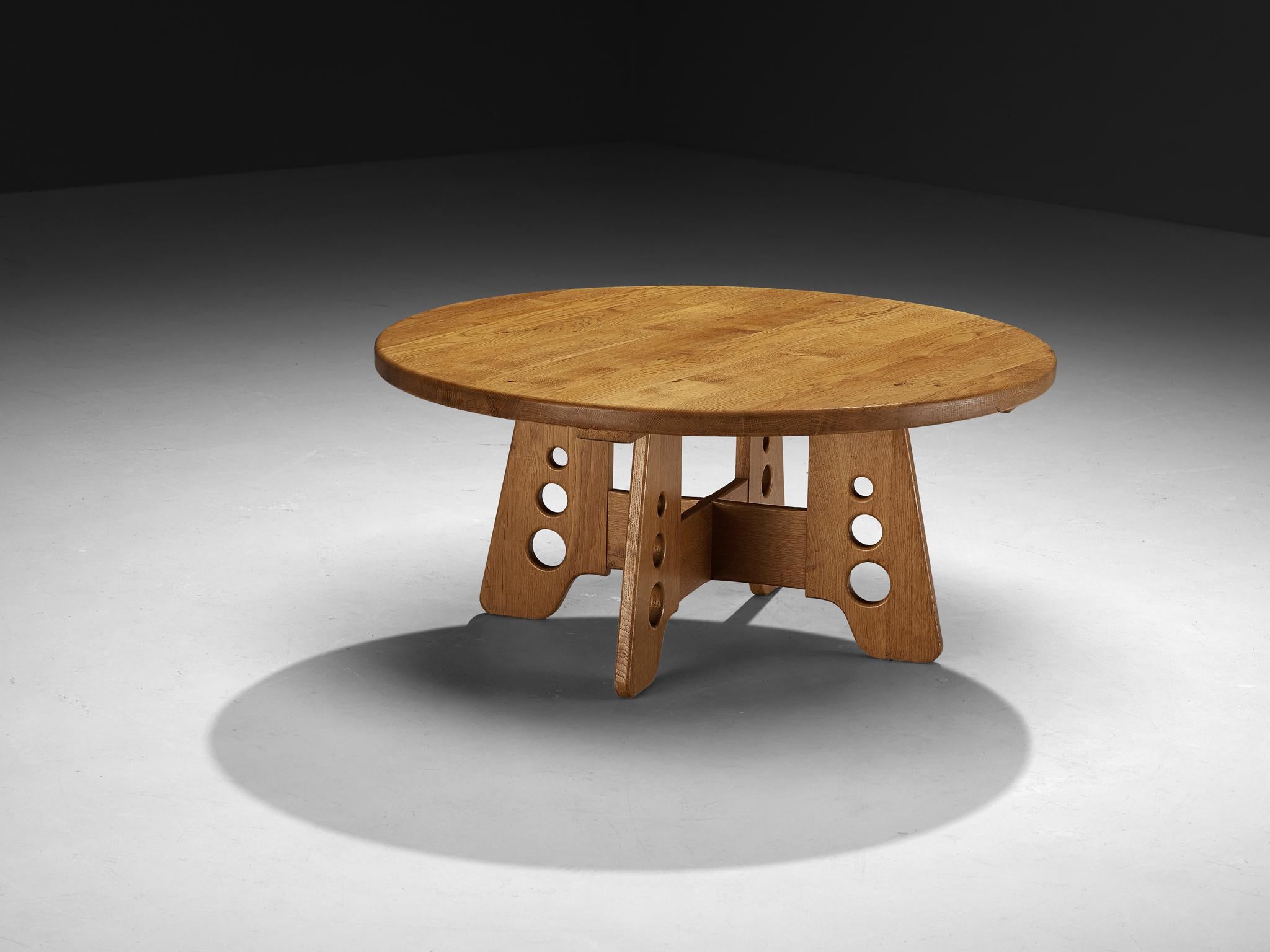 Scandinavian Coffee Table with Trapezium Base in Solid Oak In Good Condition For Sale In Waalwijk, NL