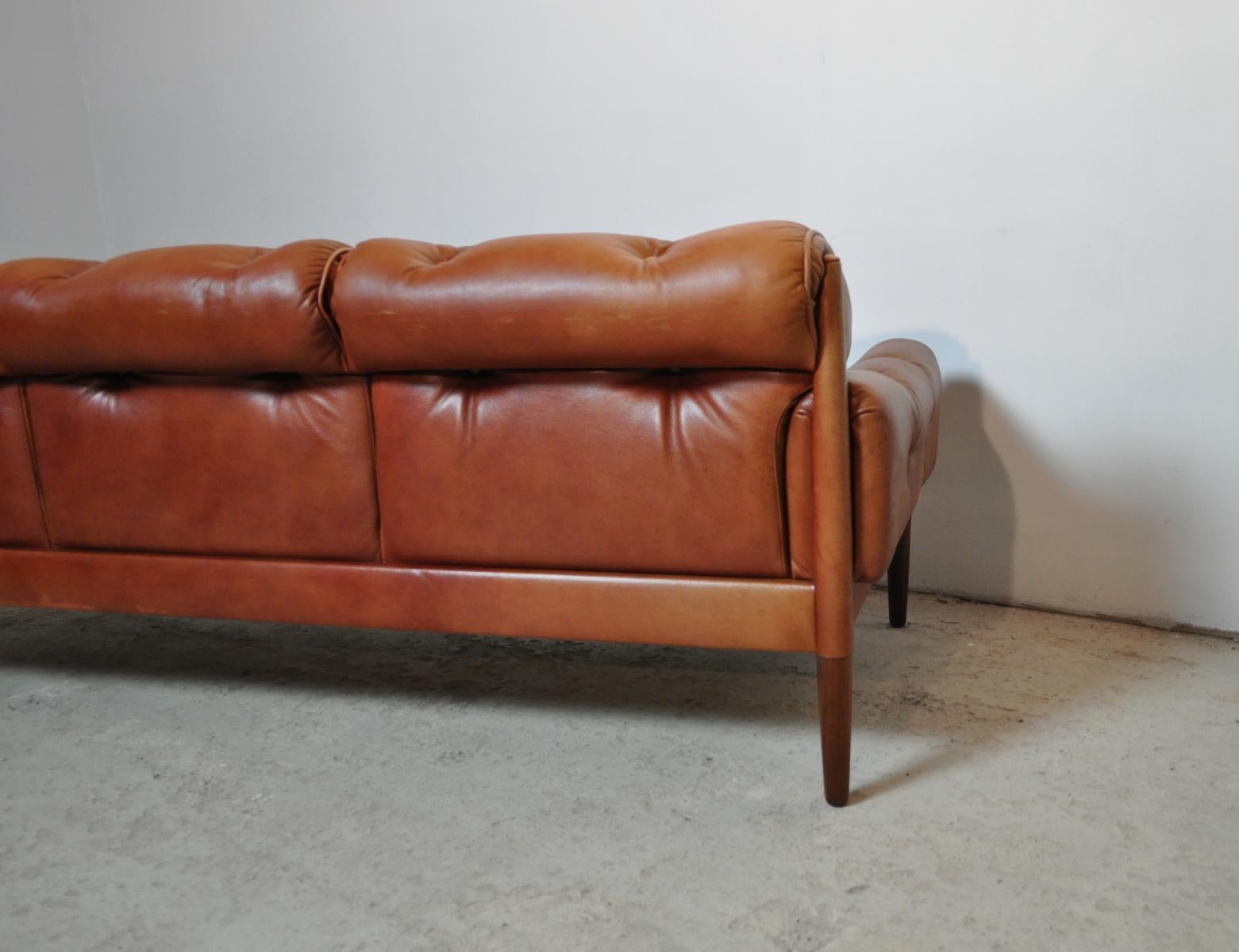 Scandinavian Modern Scandinavian Cognac Brown Leather and Rosewood 3-Seater Sofa