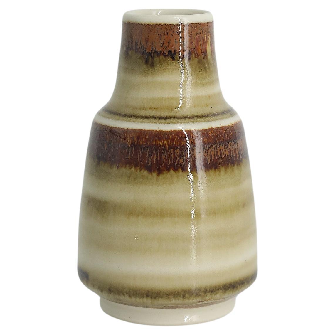Scandinavian Collectible Small Brown Stoneware Vase by Gunnar Borg for Höganäs  For Sale