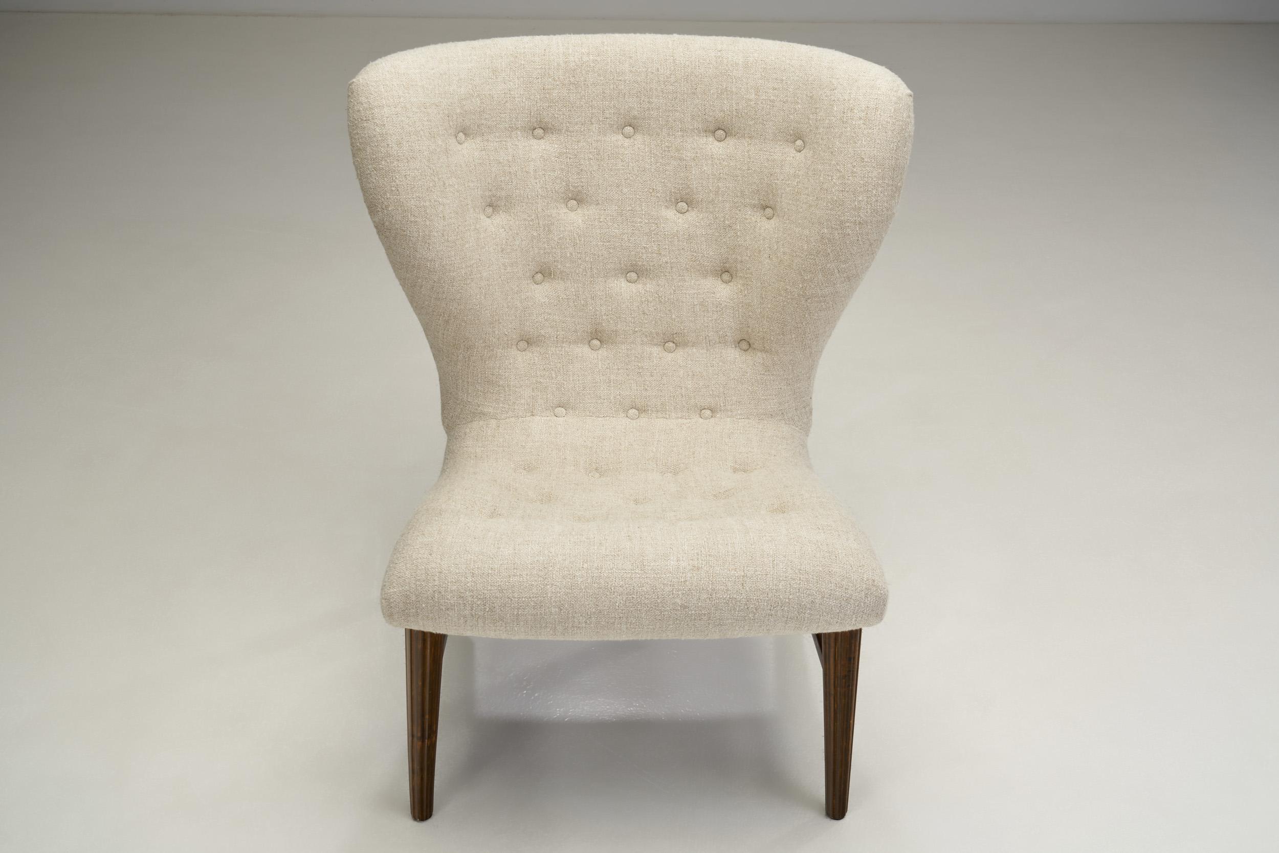 Erik Bertil Karlén Curved Easy Chair for Firma Rumsinteriör, Sweden 1940s In Good Condition For Sale In Utrecht, NL