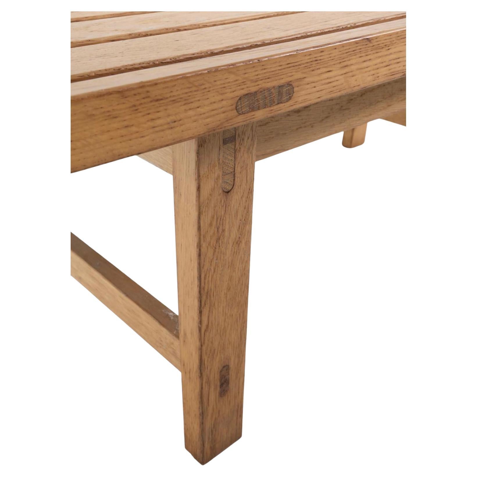 Scandinavian Danish Modern Solid Oak Slatted bench In Good Condition For Sale In Brooklyn, NY