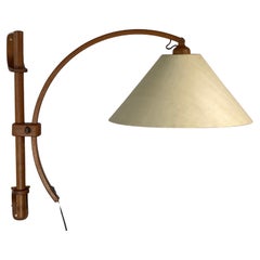 Lampe balançoire murale scandinave en chêne danois, 1970 par Domus