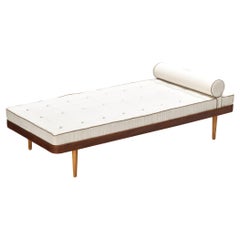 Scandinavian Daybed in Teak