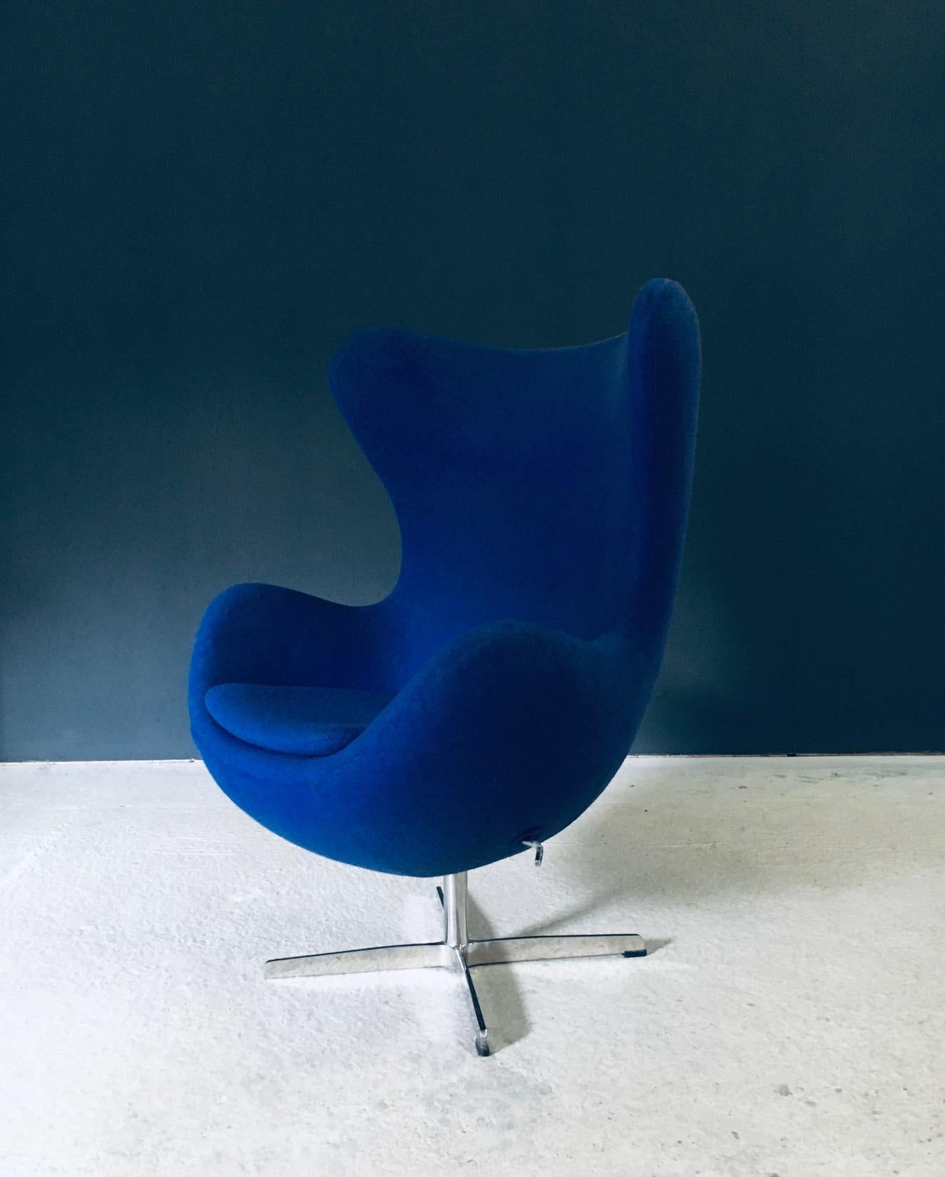 Mid-Century Modern Scandinavian Design Egg Chair by Arne Jacobsen, Denmark 1970's en vente