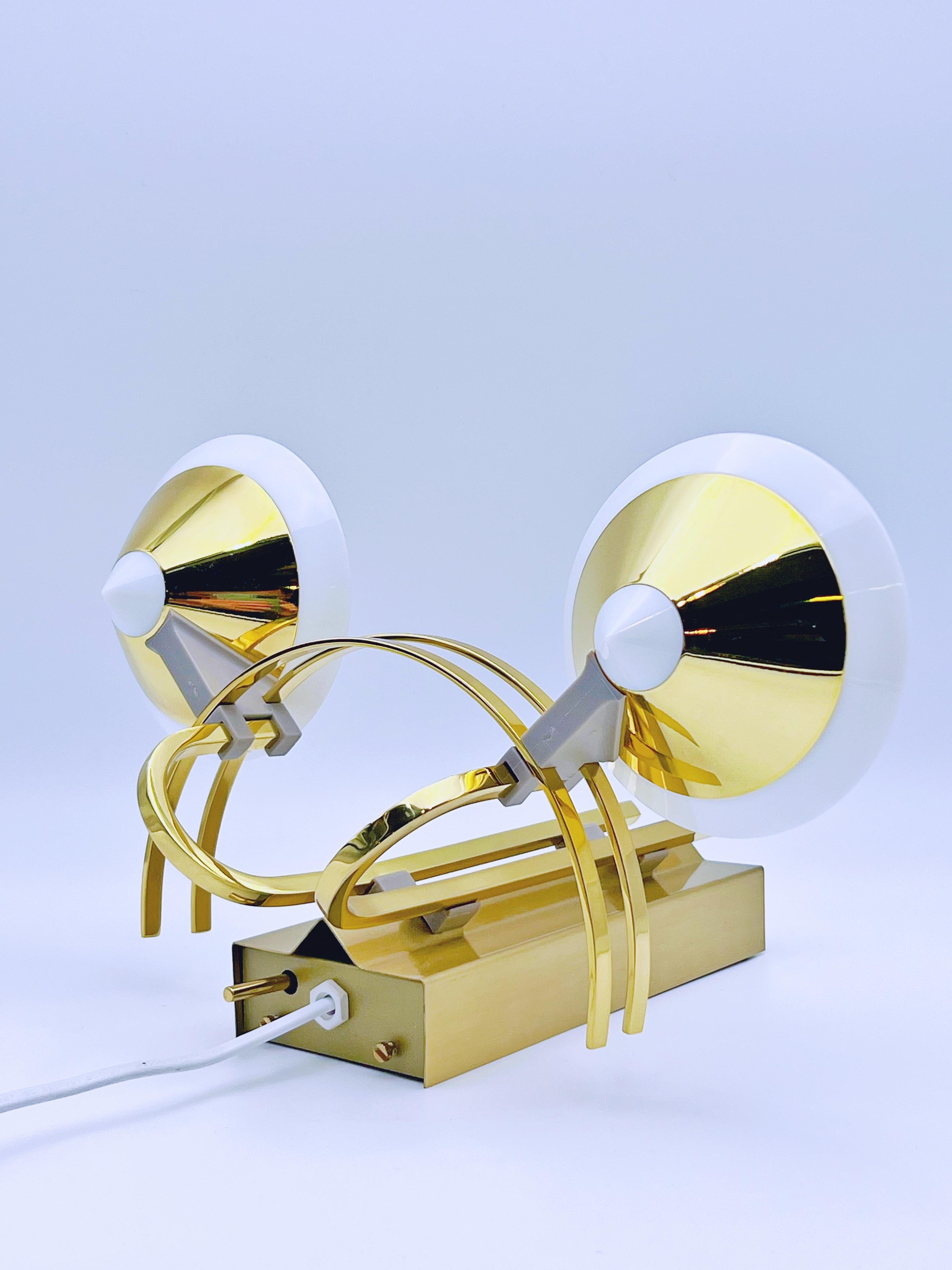 Scandinavian Design Functionalist Wall Lamp / Sconce, Brass For Sale 5