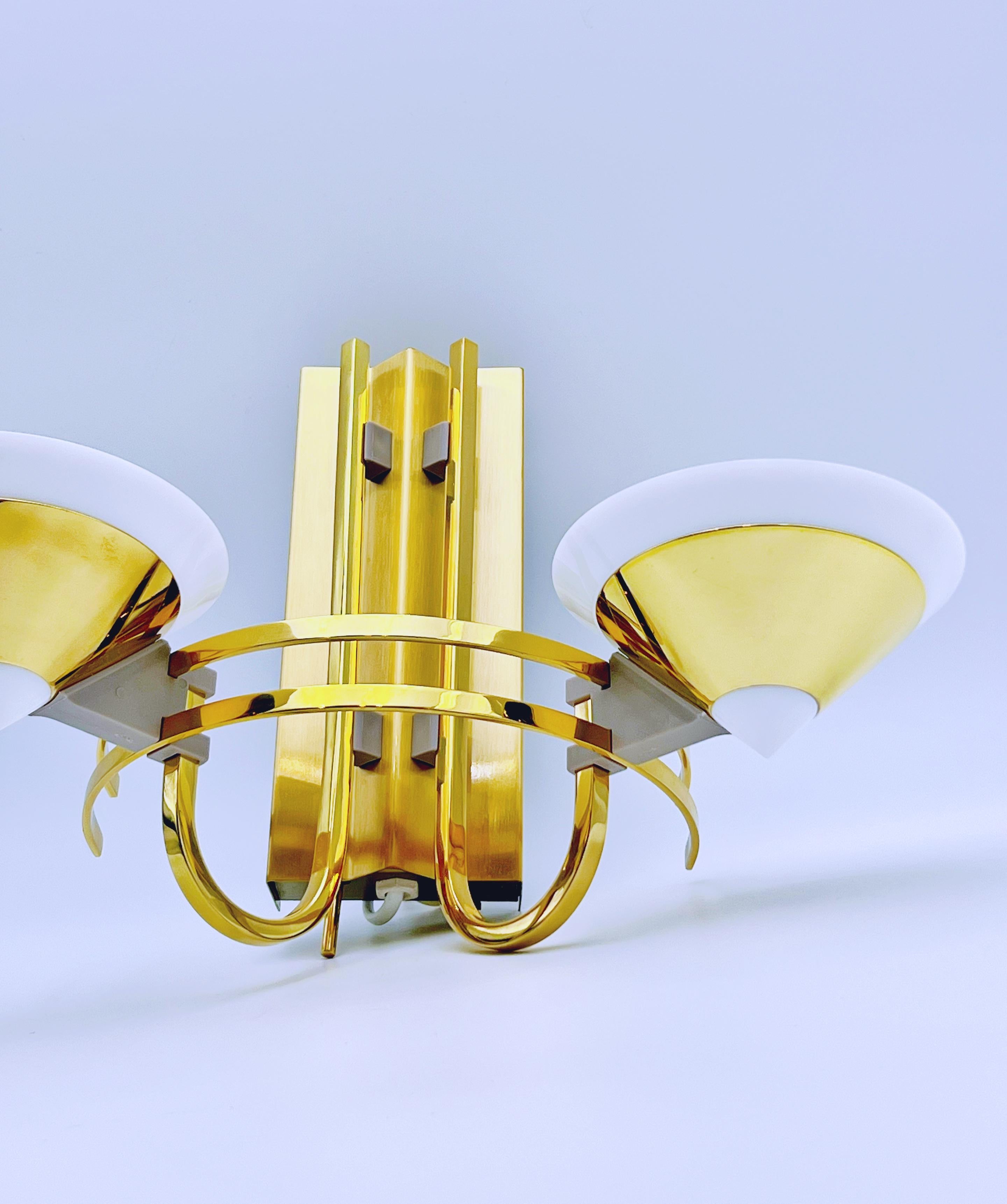 20th Century Scandinavian Design Functionalist Wall Lamp / Sconce, Brass For Sale