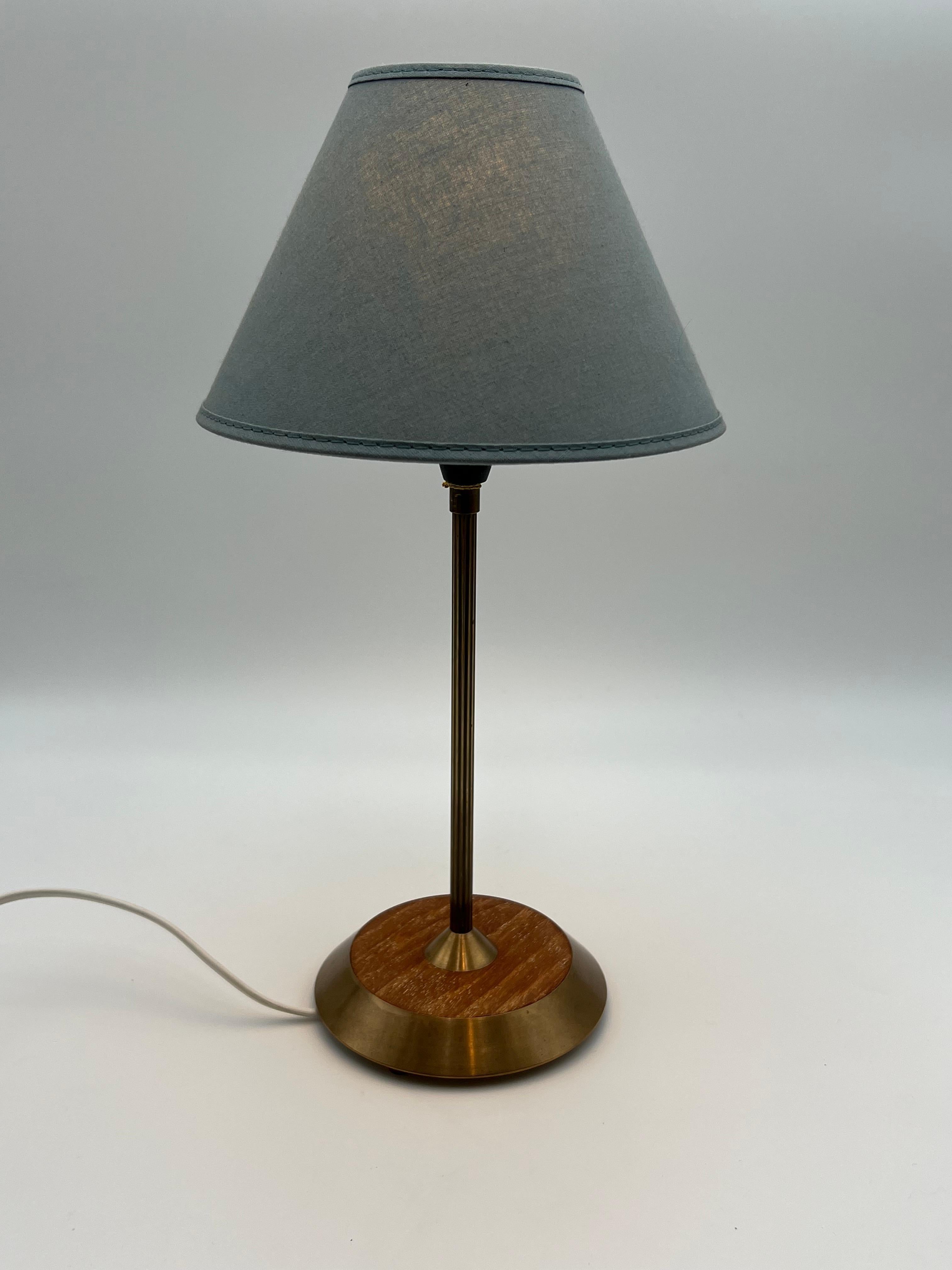 Scandinavian Design, SOLID Brass & Teak Table Lamp, 1960s For Sale 4