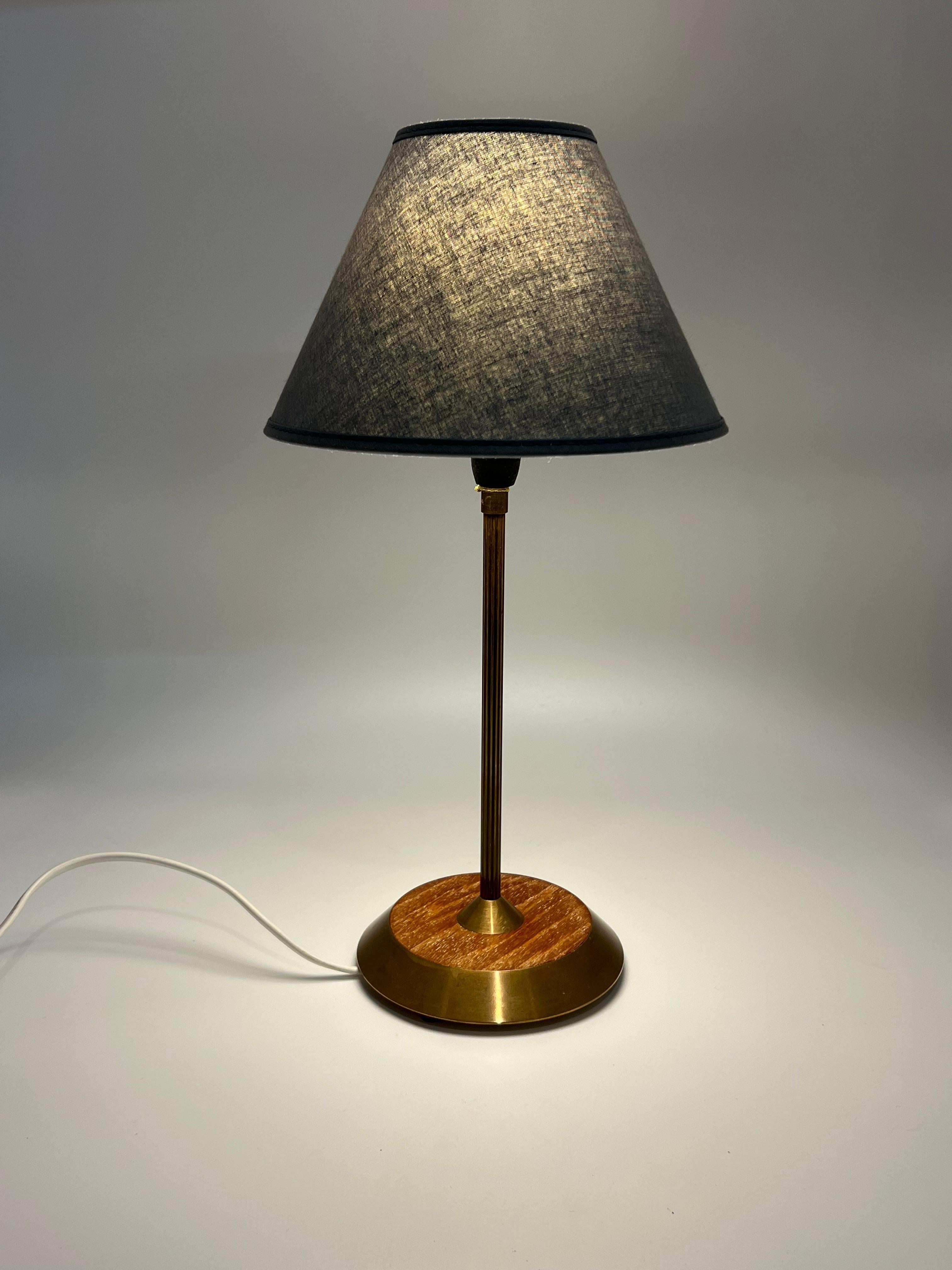 Scandinavian Design, SOLID Brass & Teak Table Lamp, 1960s For Sale 5