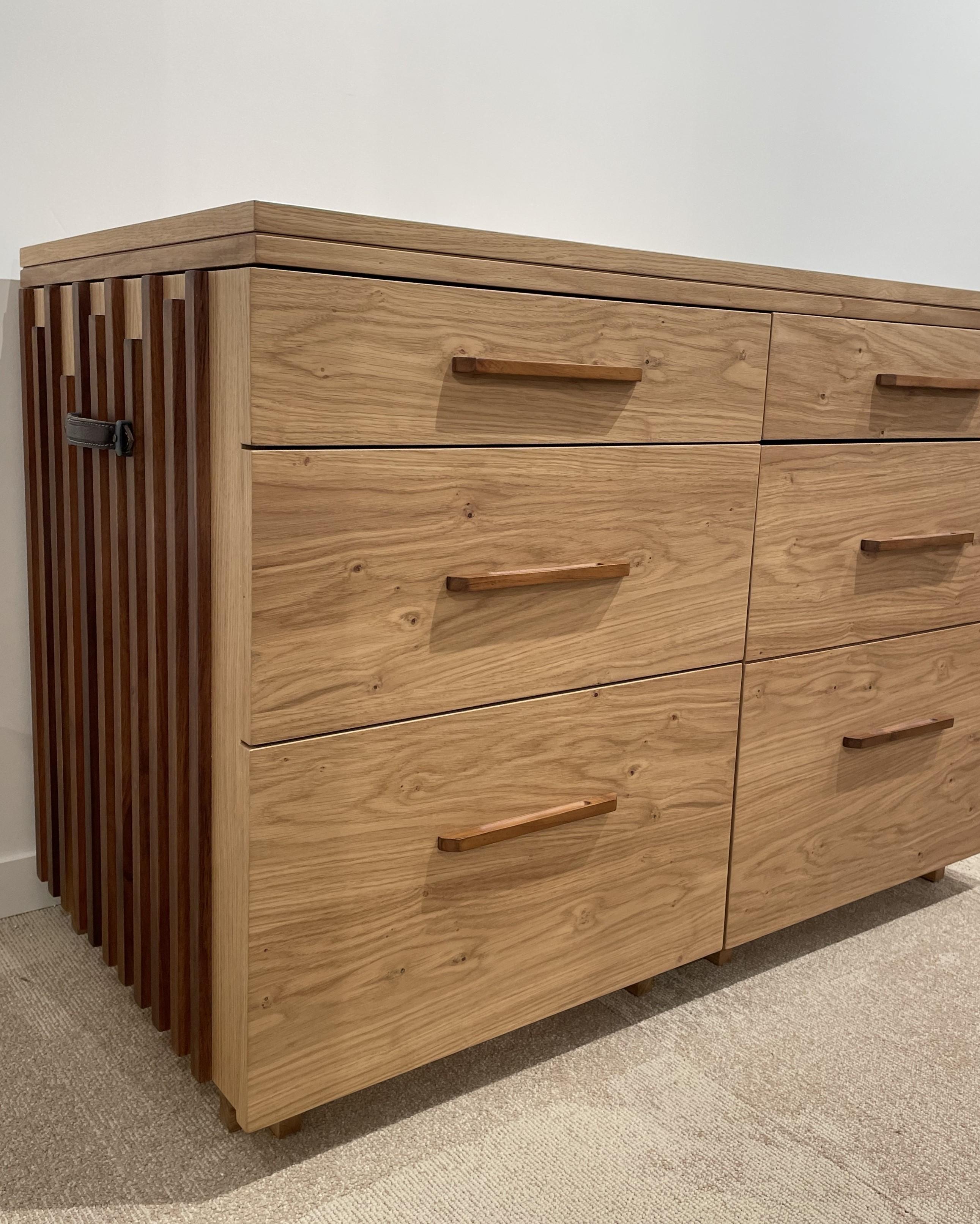 Scandinavian Design Solid Oak And Leather Modular Desk Into A Chest Of Drawers For Sale 3