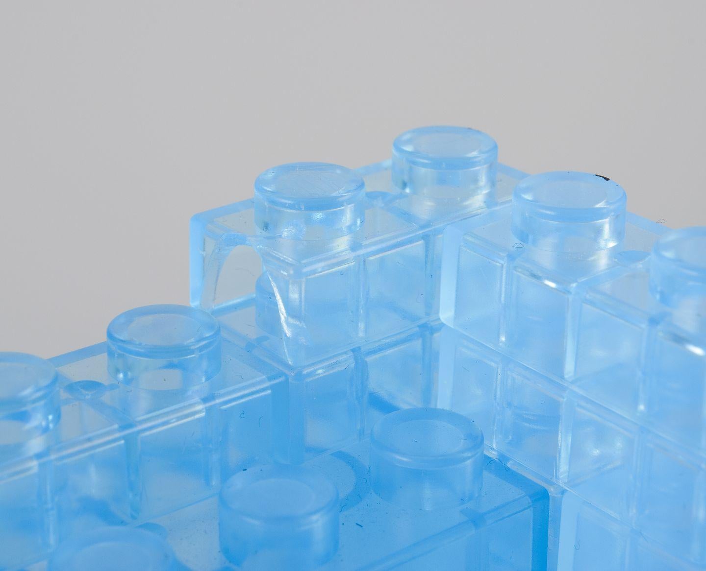 Plastic Scandinavian design. Table lamp in light blue plastic. Late 20th C. For Sale