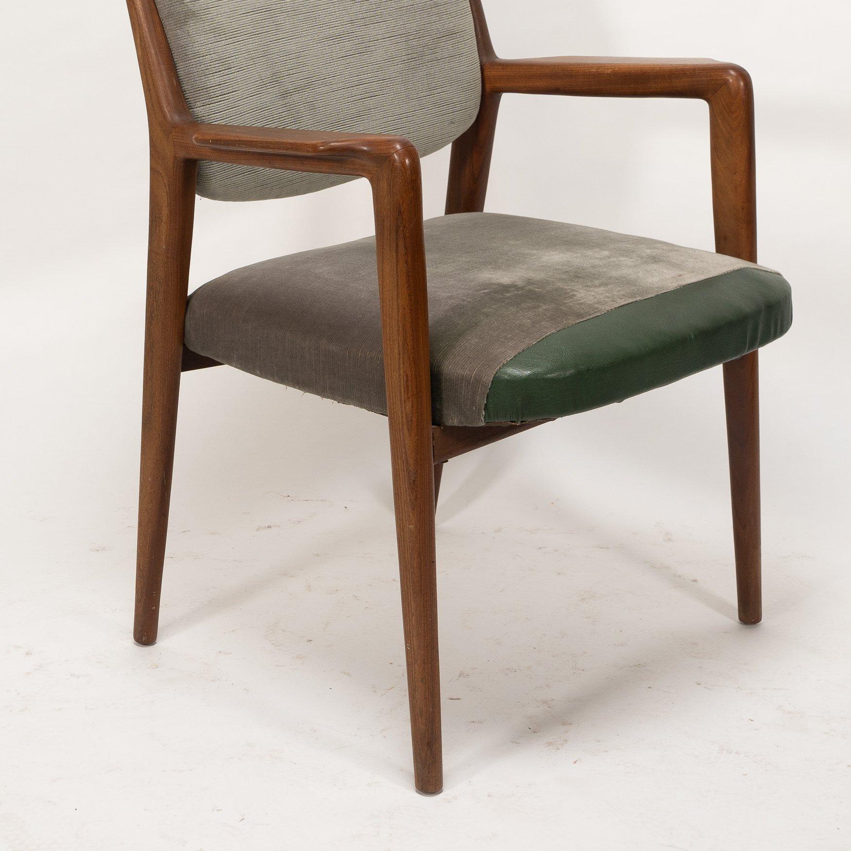 Skandinavischer Design Teakholz-Sessel im Angebot 6