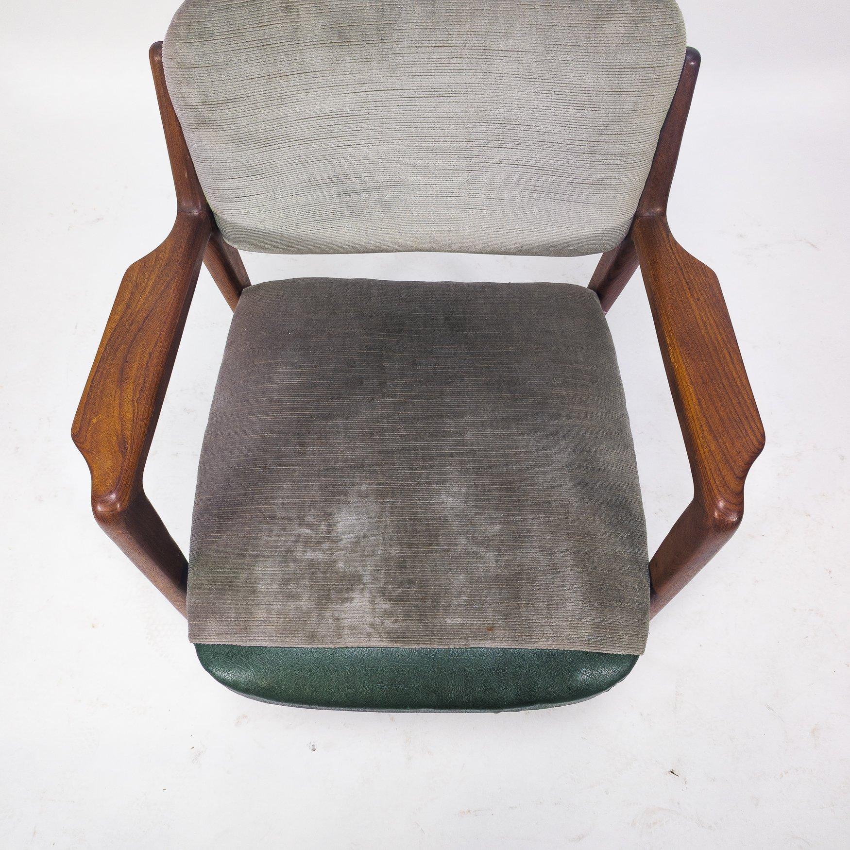 Skandinavischer Design Teakholz-Sessel im Angebot 7