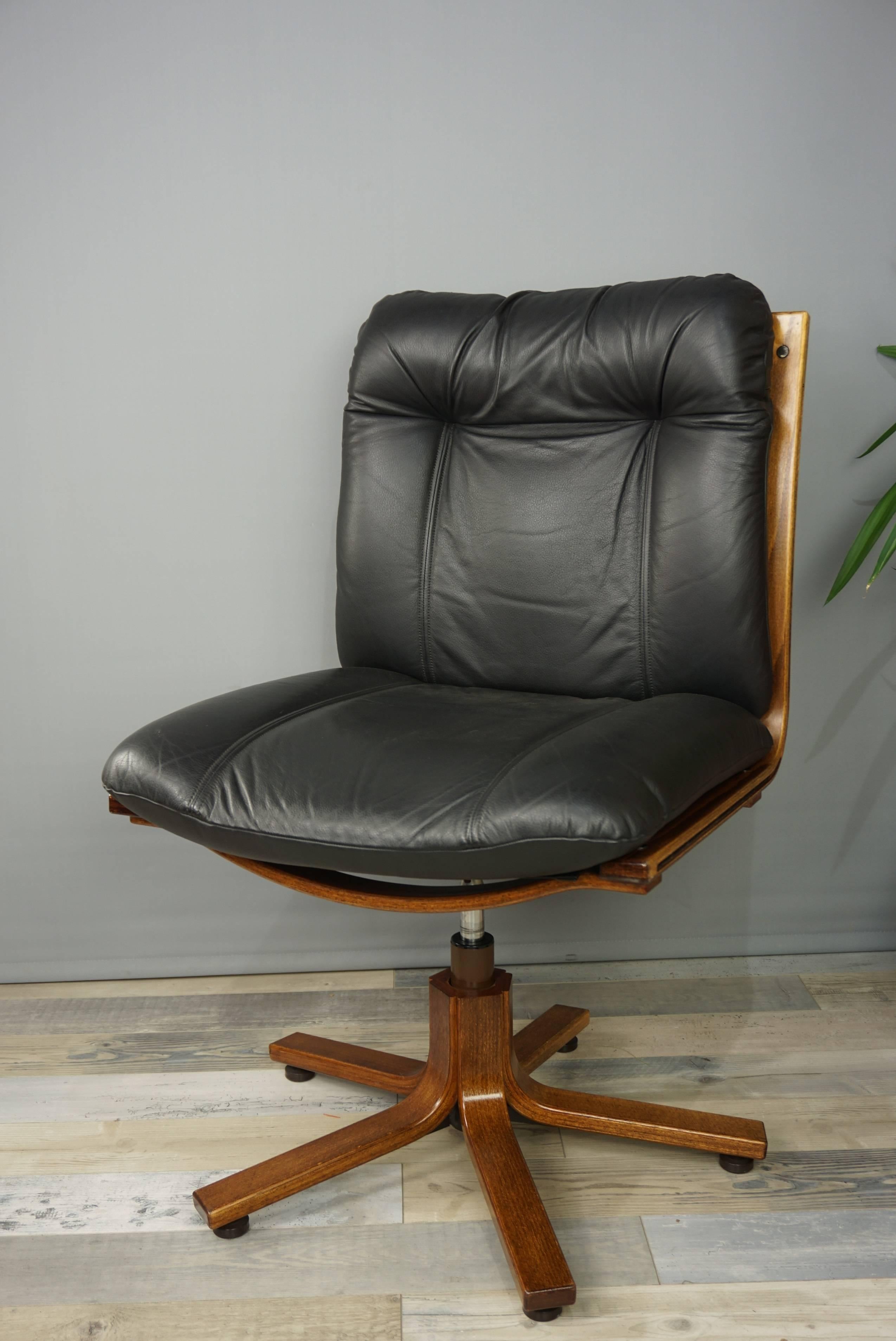Scandinavian Design Wooden and Black Leather Swivel Office Armchair 5