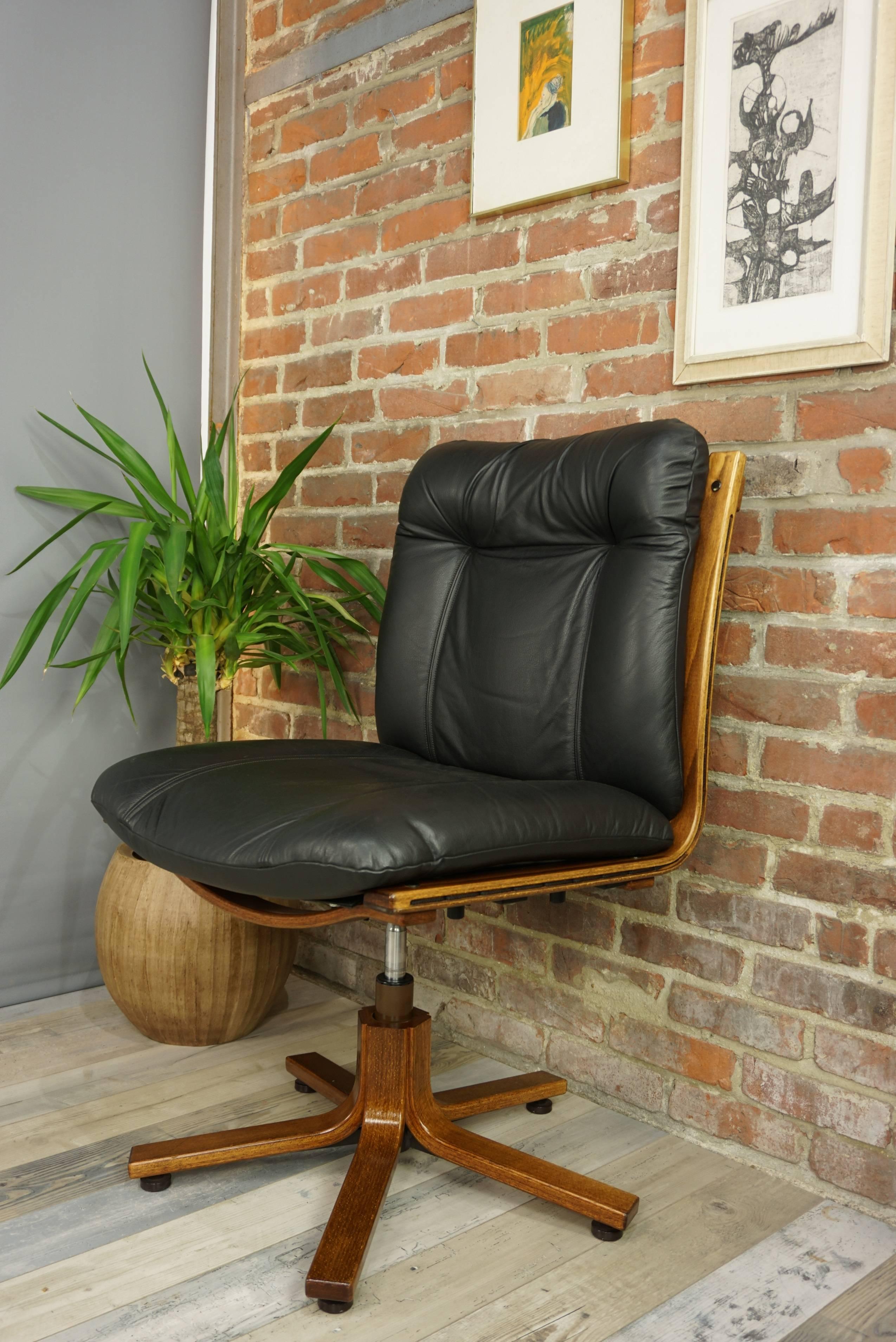 office chair scandinavian design