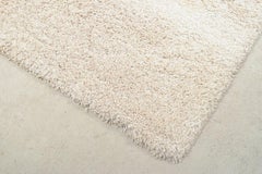 Scandinavian designer. Large rya carpet in light wool. 1960/70s.