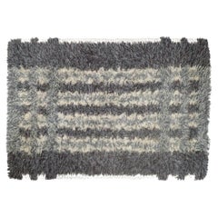 Scandinavian designer. Rya carpet, geometric pattern in shades of grey and cream