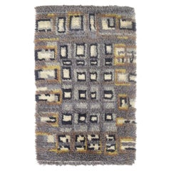 Scandinavian designer. Rya carpet in wool with a geometric pattern. 1960s/70s