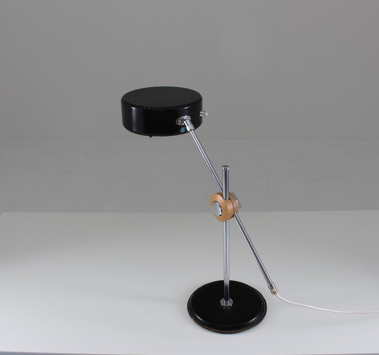 Scandinavian Desk Lamp in Chrome, Leather and Black Metal ...