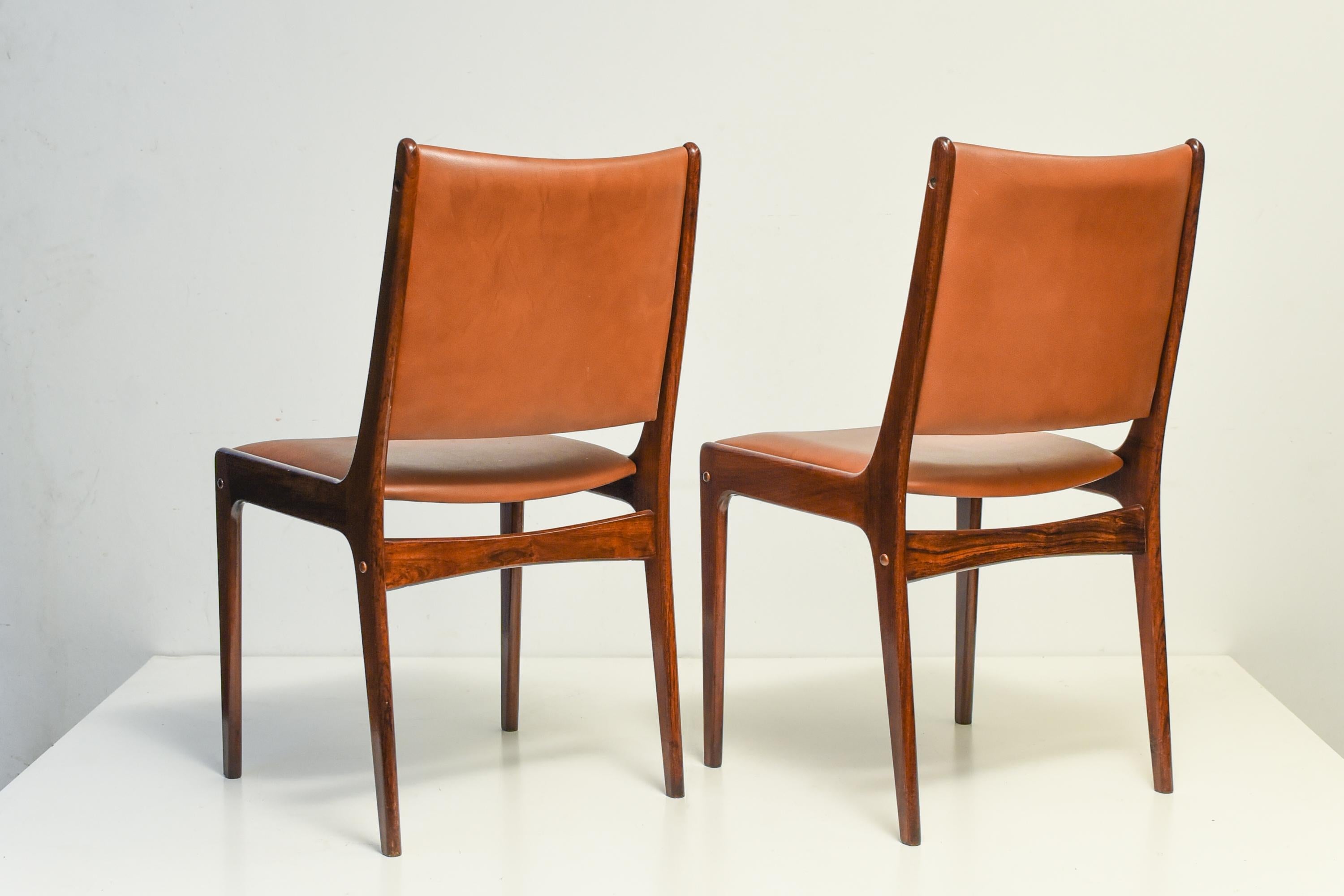 Mid Century Scandinavian Dining rosewood, Chairs, 1960s In Good Condition In Porto, PT
