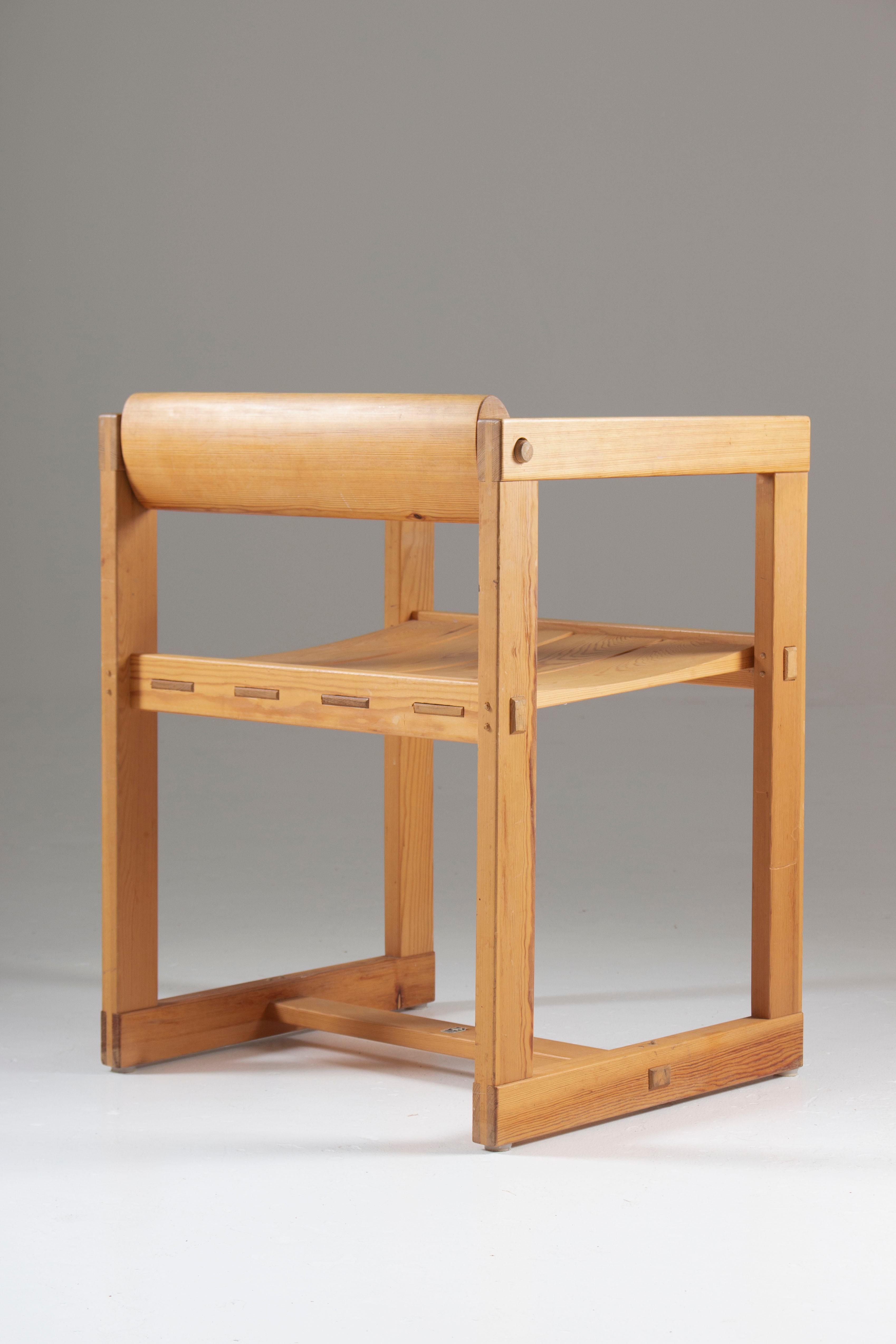 Mid-Century Modern Scandinavian Dining Chairs in Pine, Model 