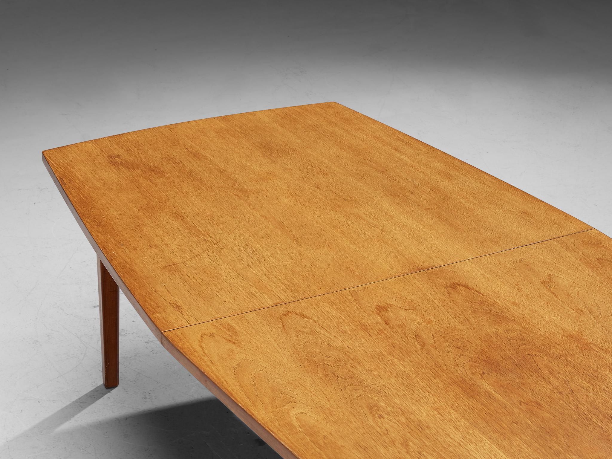 Mid-20th Century Scandinavian Dining or Conference Table in Oak 