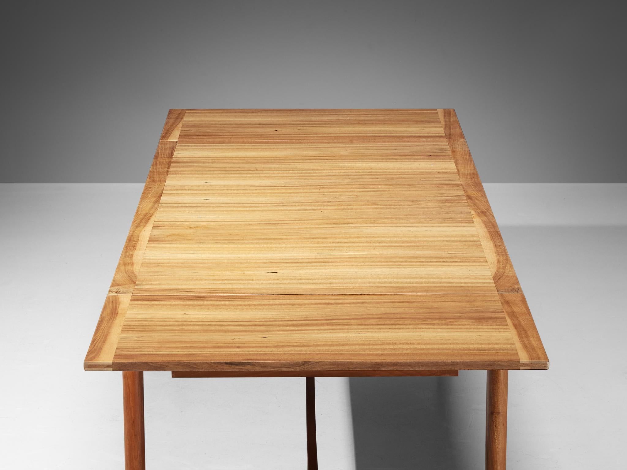 Scandinavian Dining Table in Walnut with Extendable Sides  For Sale 4