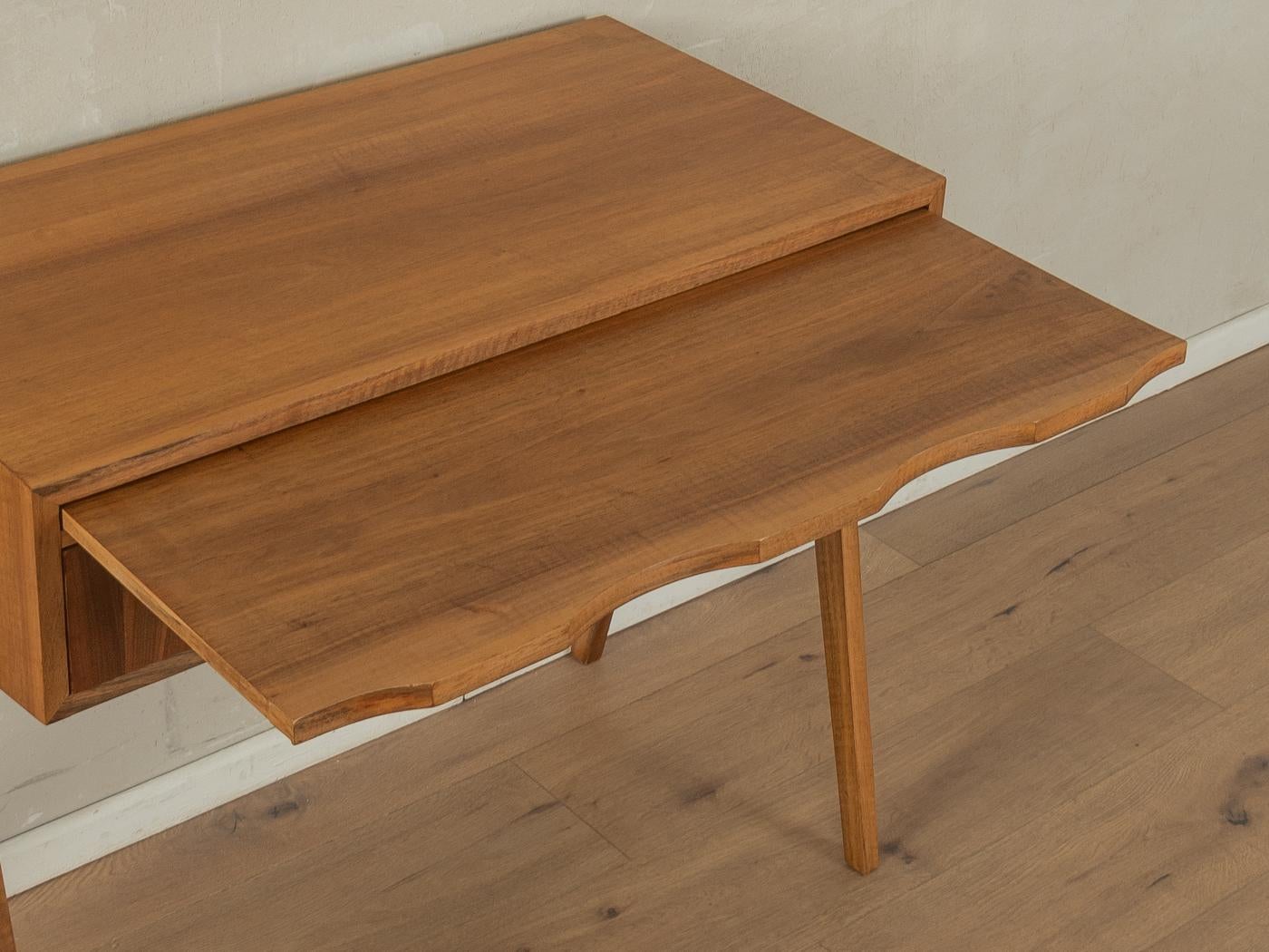 Scandinavian Dressing Table, 1950s For Sale 1