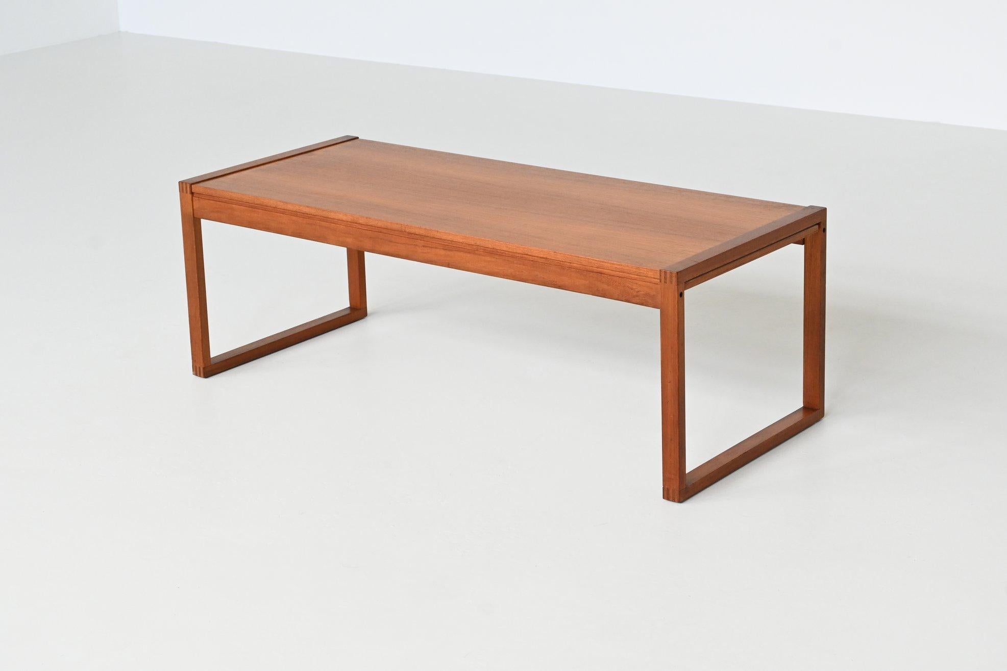 Danish Scandinavian extendable coffee table in teak and white Denmark 1960