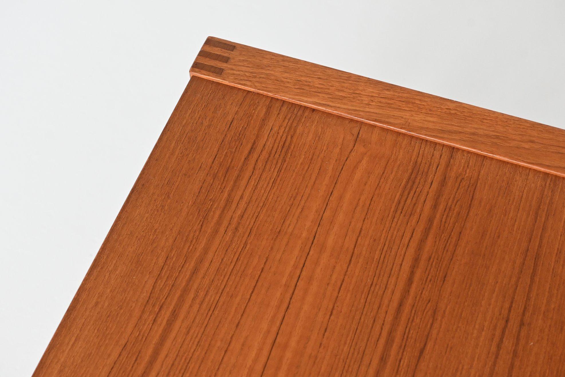 Scandinavian extendable coffee table in teak and white Denmark 1960 1