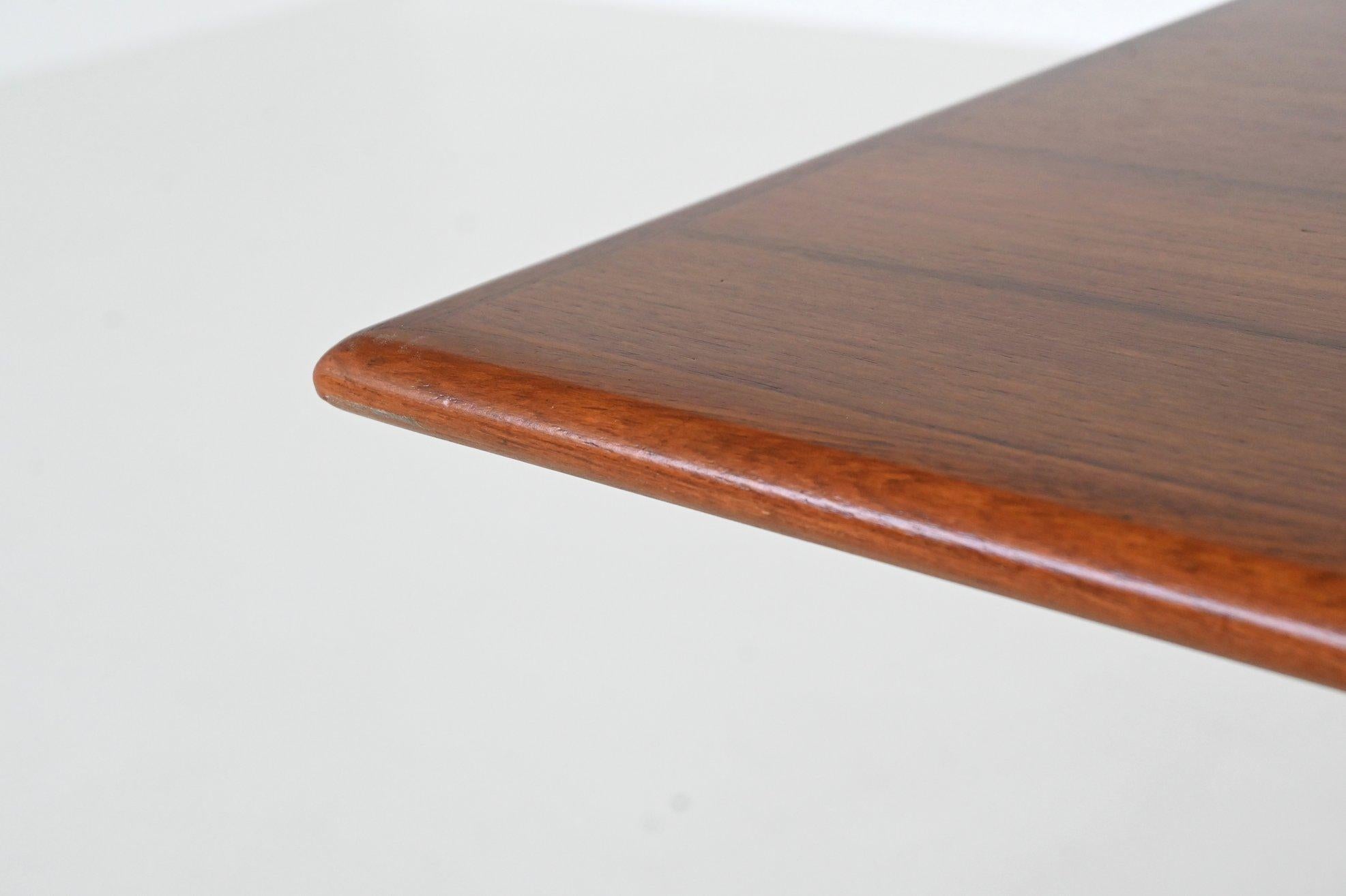 Mesa de comedor extensible escandinava de teca Mediados de siglo Dinamarca 1960 en venta 9