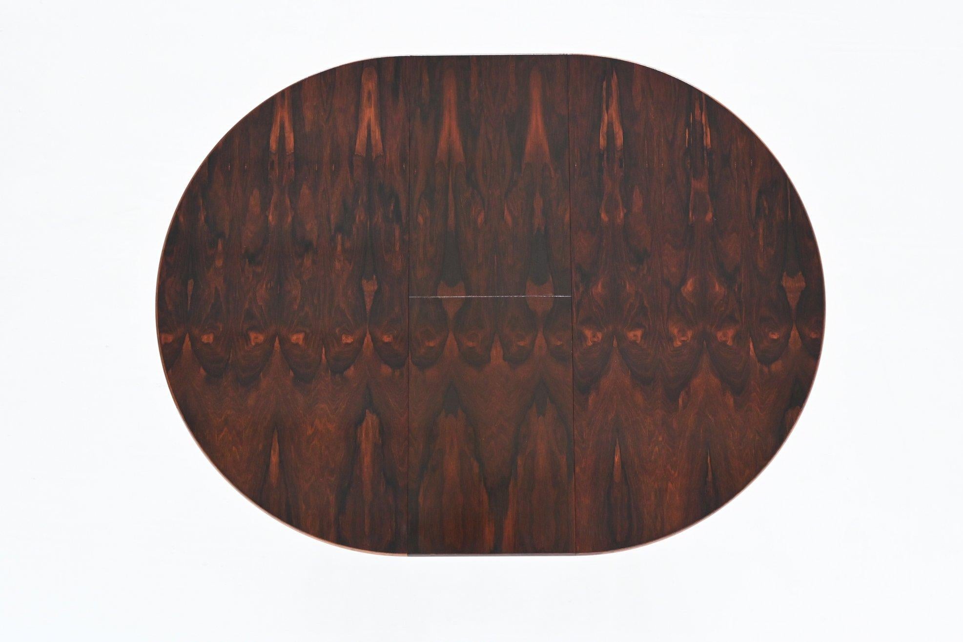 Scandinavian extendable dining table oval in rosewood Denmark 1960 3