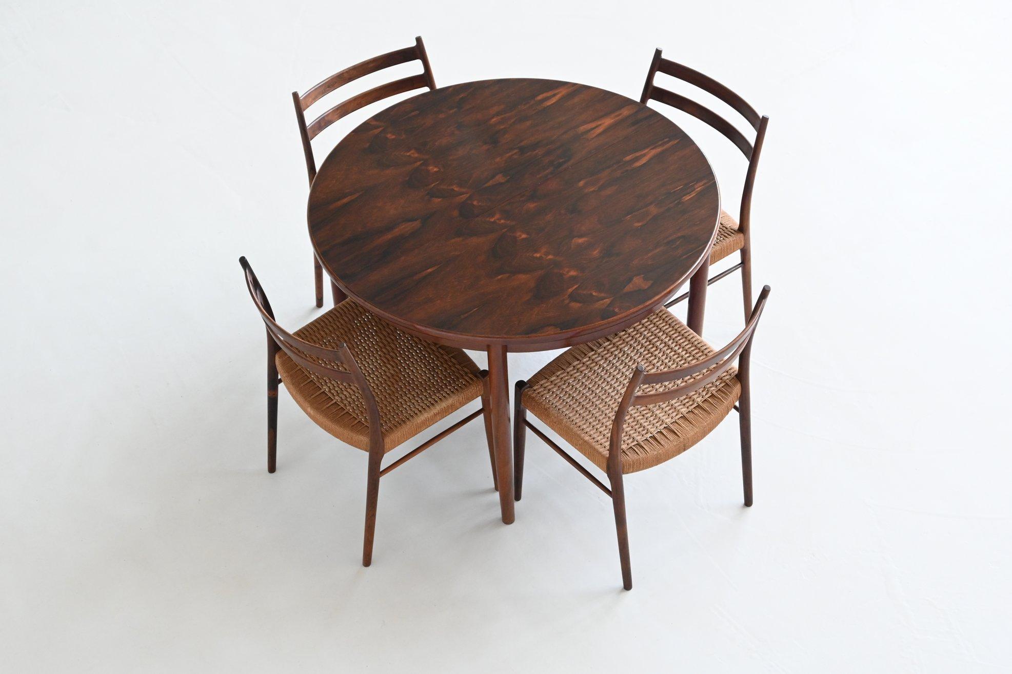 Scandinavian extendable dining table oval in rosewood Denmark 1960 11