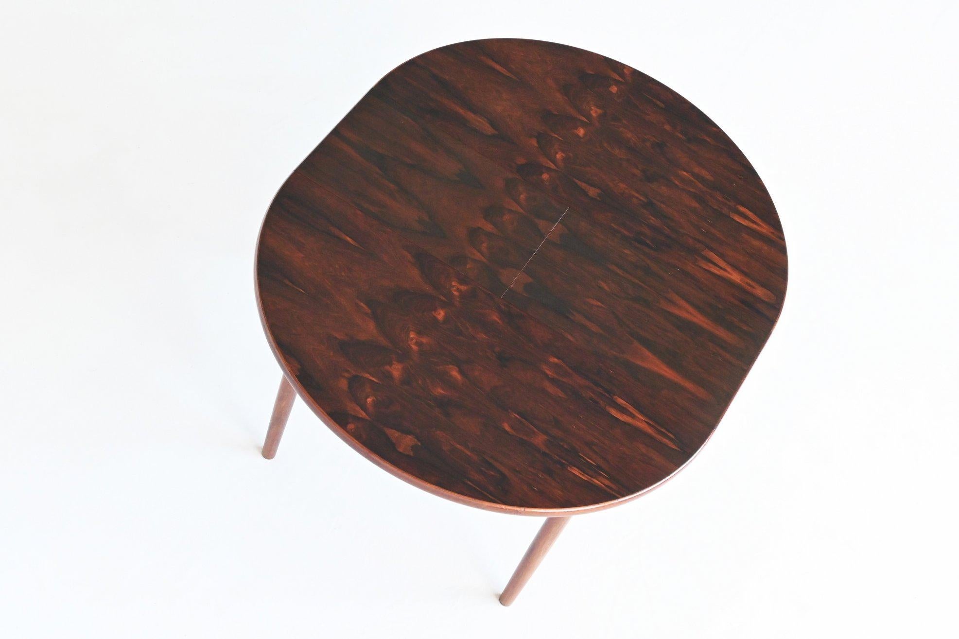 Scandinavian extendable dining table oval in rosewood Denmark 1960 13