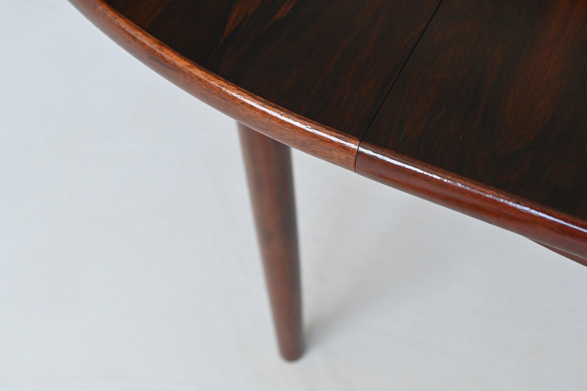 Scandinavian extendable dining table oval in rosewood Denmark 1960 1