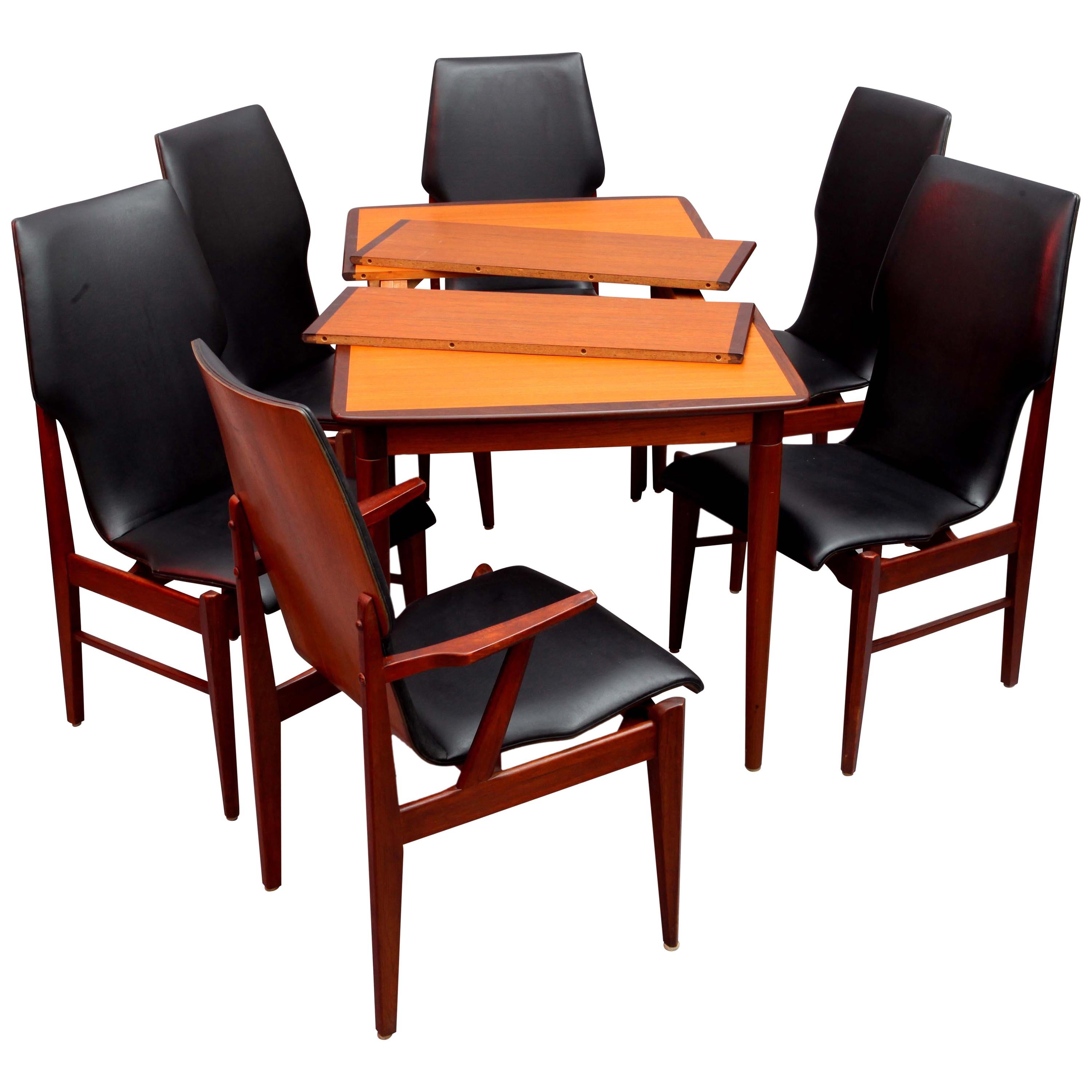 Scandinavian Extendable Dining Table with Six Chairs, Denmark, 1950, Teak Wood