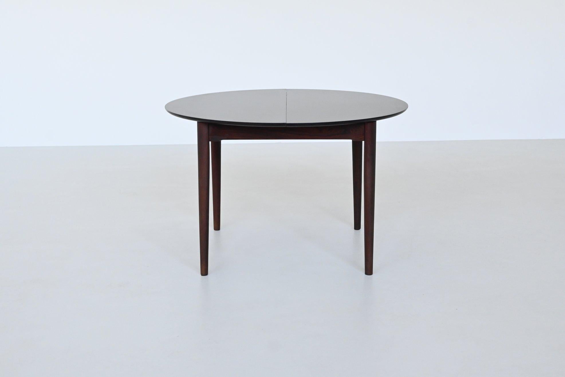 Scandinavian extendable oval shaped dining table rosewood Denmark 1960 2