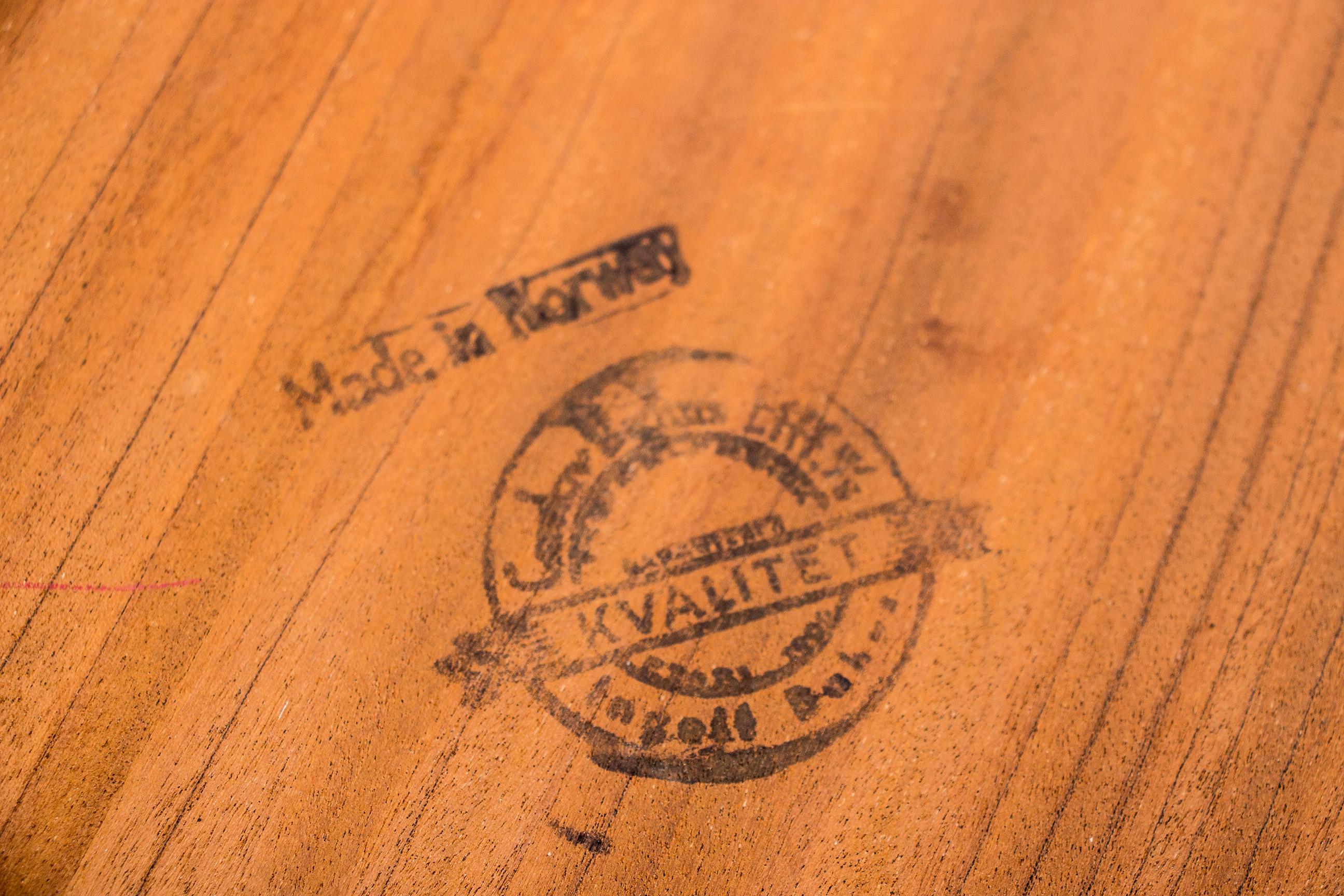 Scandinavian Extendable Teak Square Dining Table, Alf Aarseth for Gustav Bahus 4