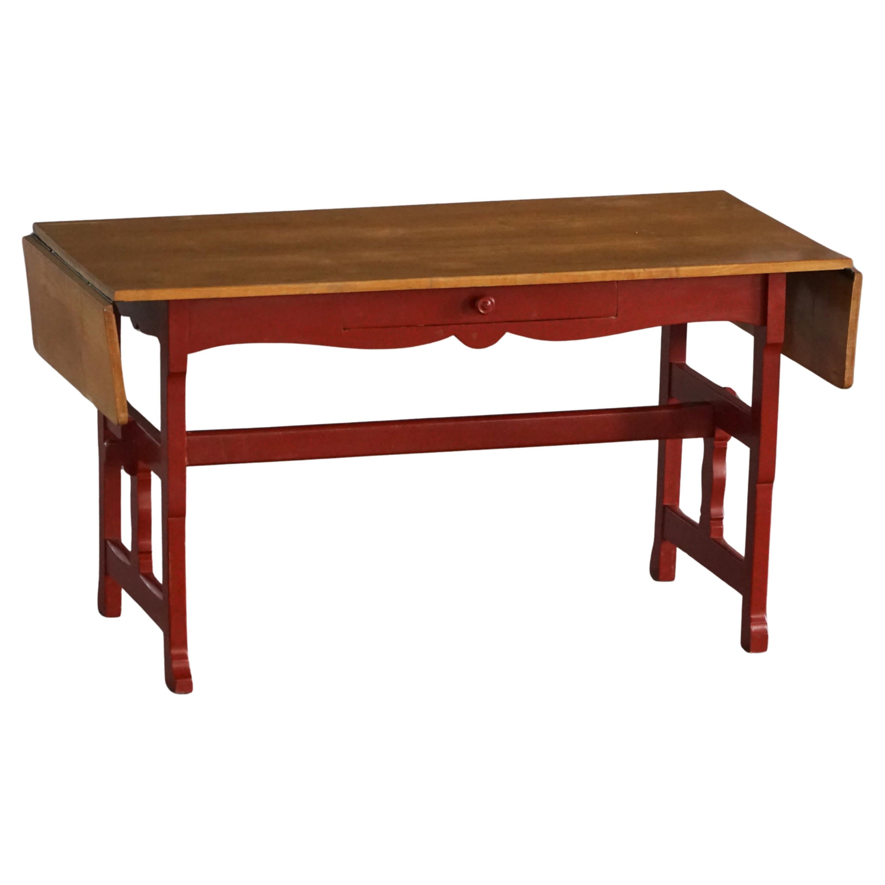 Scandinavian Extendable Writing or Dining Table with Drawer, Early 20th Century For Sale