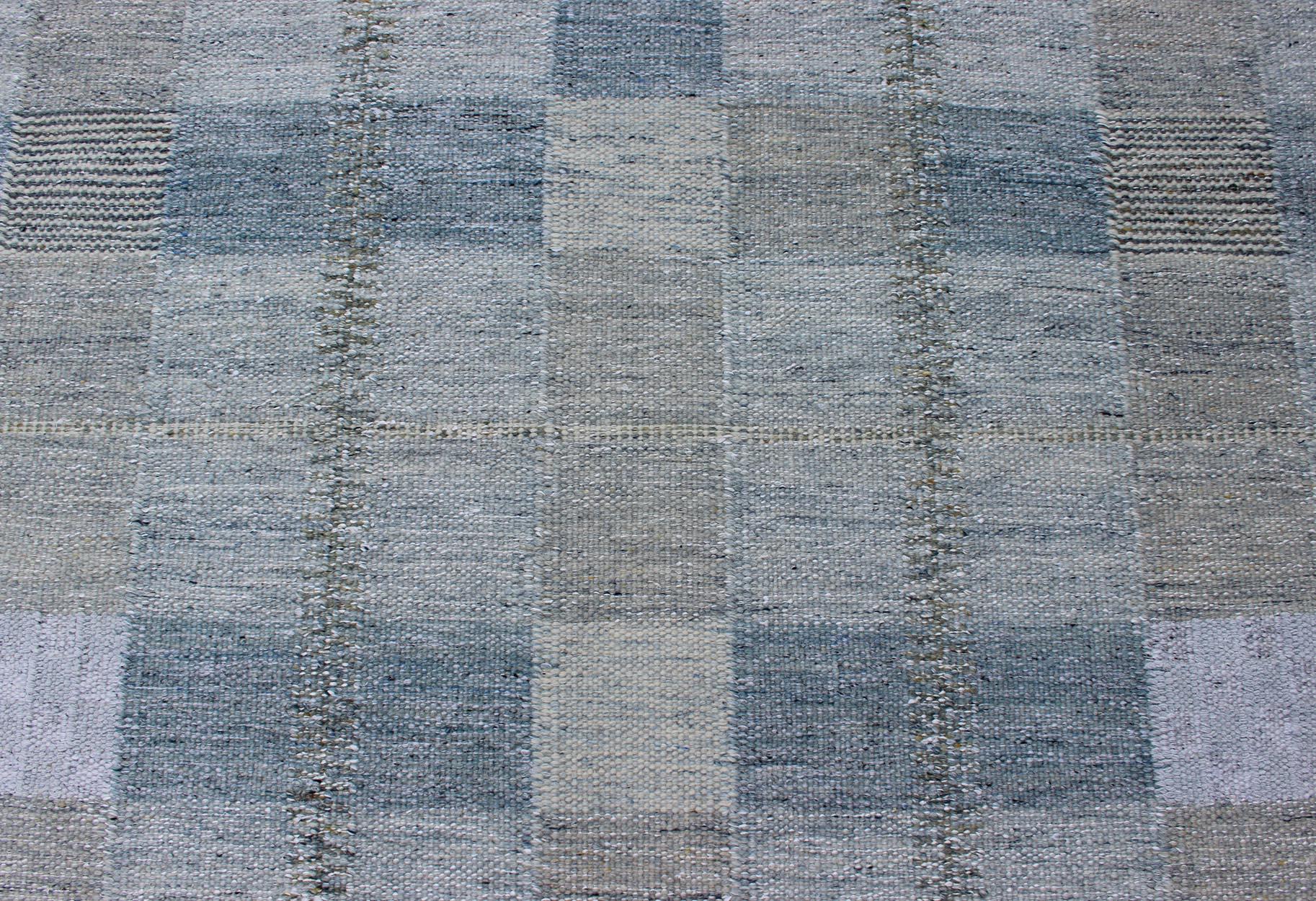 Scandinavian Style Flat-Weave Design Rug with Checkerboard Design in Gray, Blue For Sale 2
