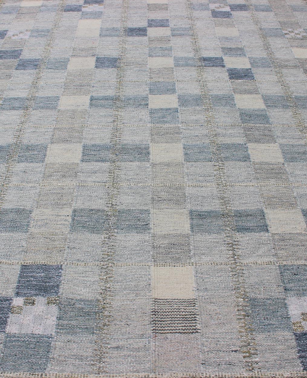 Scandinavian Flat-Weave Design Rug with Checkerboard Design in Gray and Blue 3