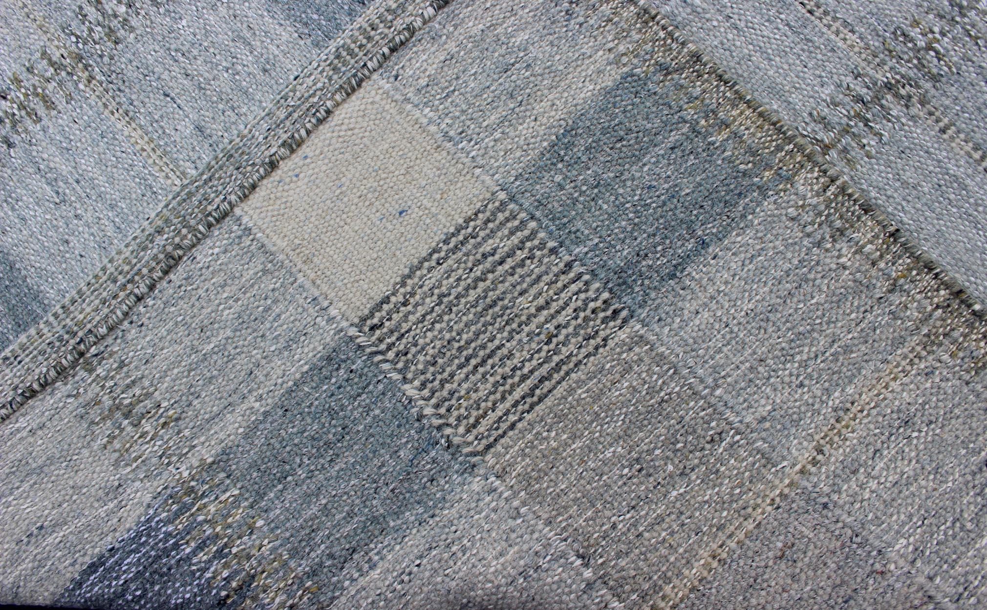 Hand-Knotted Scandinavian Style Flat-Weave Design Rug with Checkerboard Design in Gray, Blue For Sale