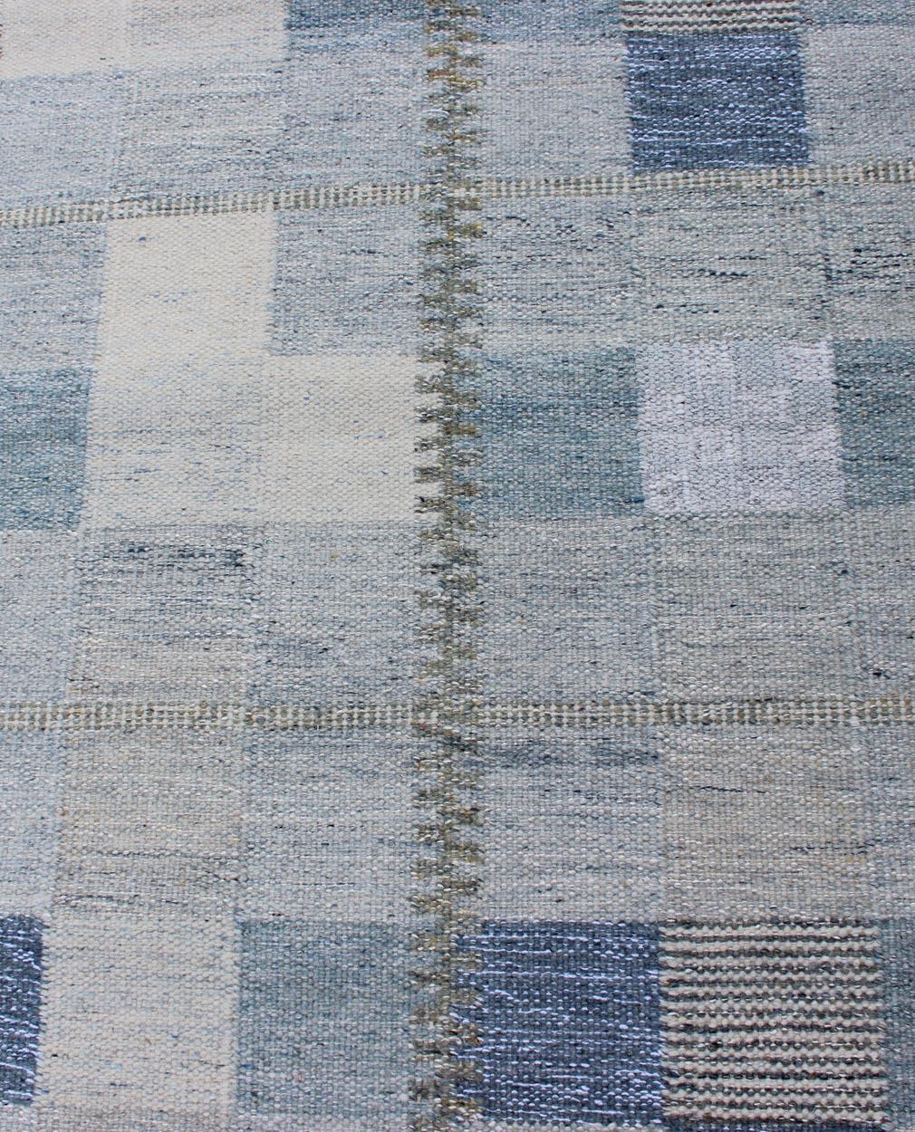 Hand-Knotted Scandinavian Style Flat-Weave Design Rug with Checkerboard Design in Gray, Blue For Sale